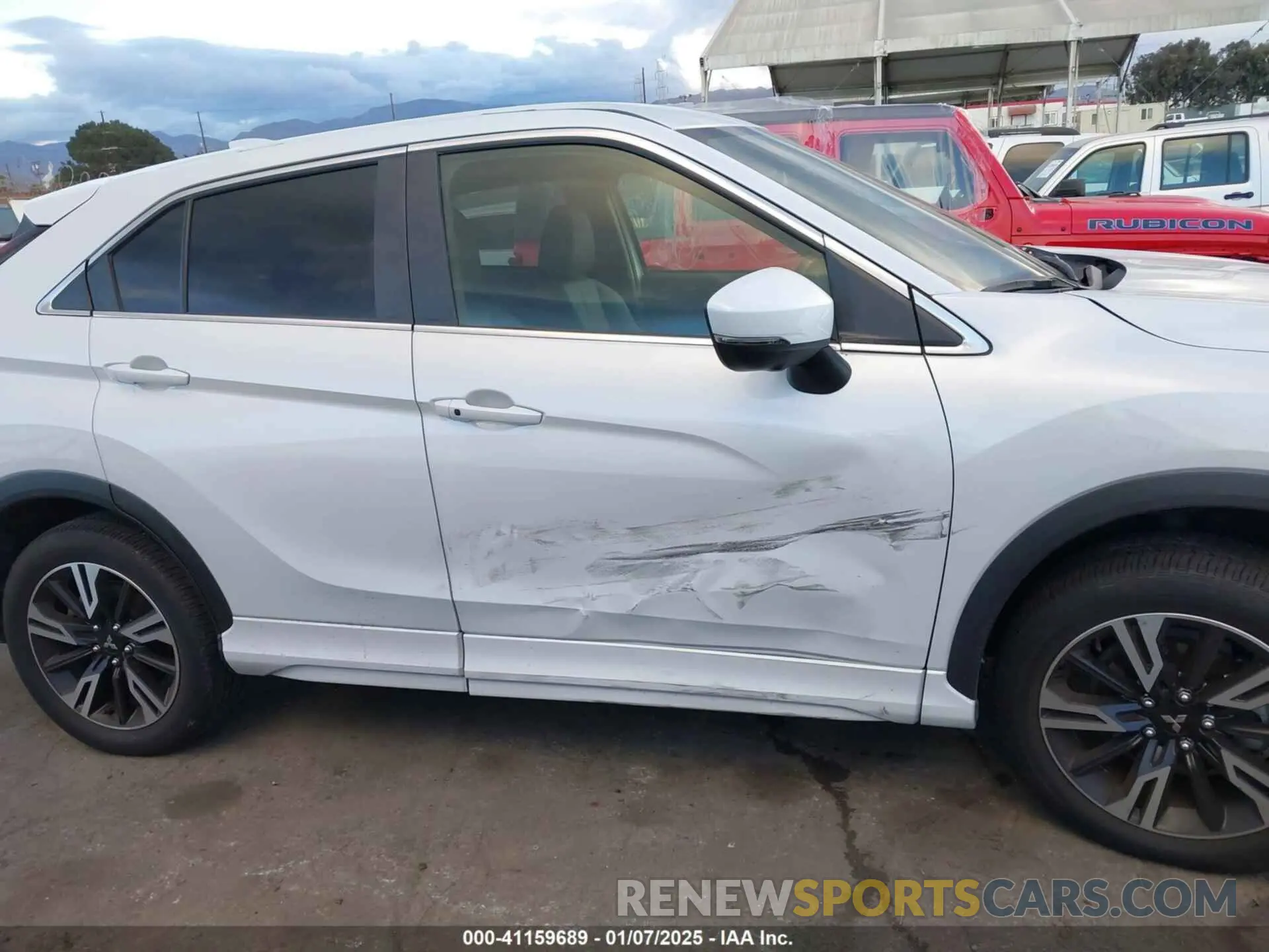14 fotografías del automóvil dañado JA4ATWAA3PZ003576 MITSUBISHI ECLIPSE CROSS 2023
