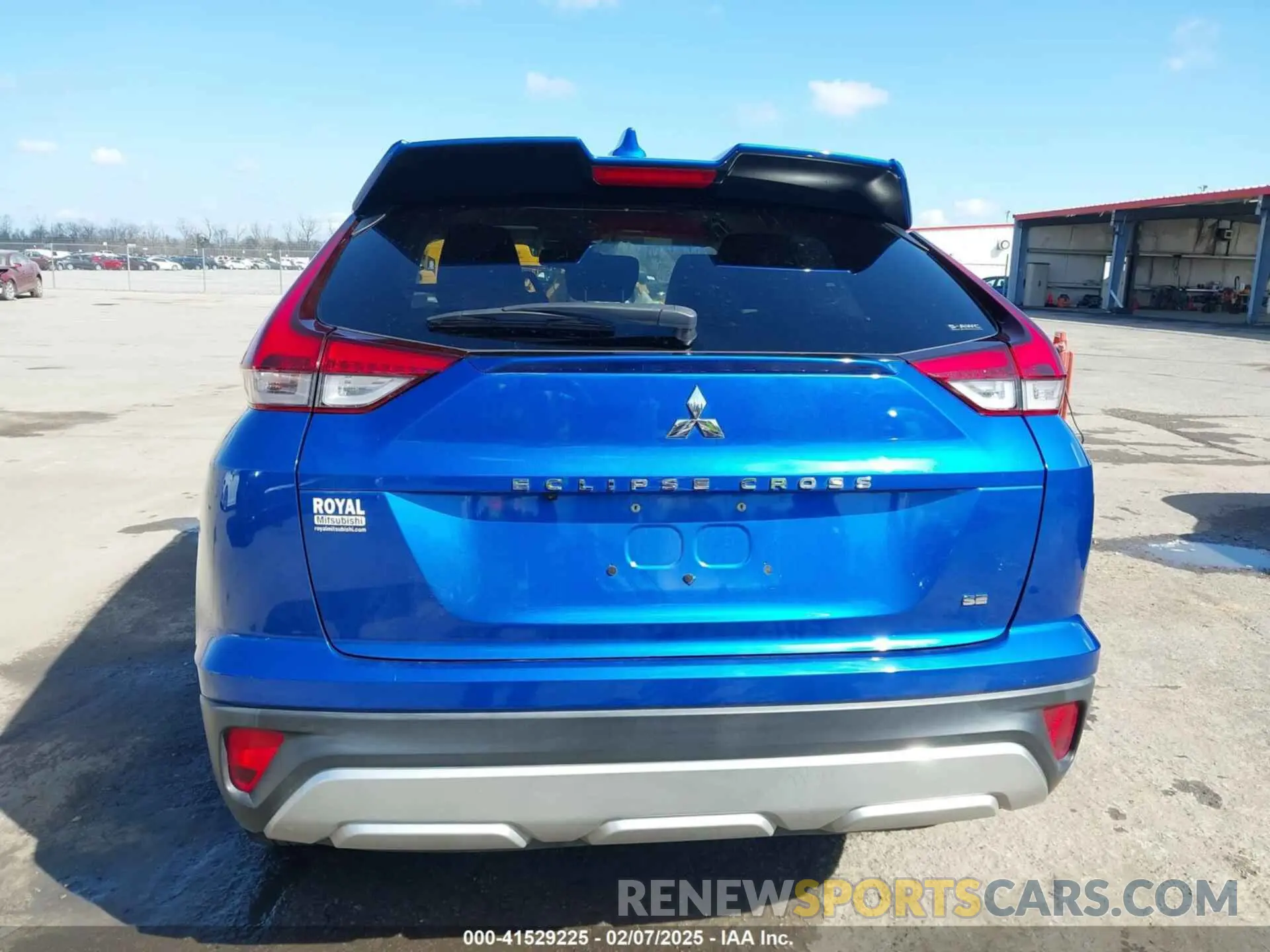 16 fotografías del automóvil dañado JA4ATWAA4PZ003313 MITSUBISHI ECLIPSE CROSS 2023