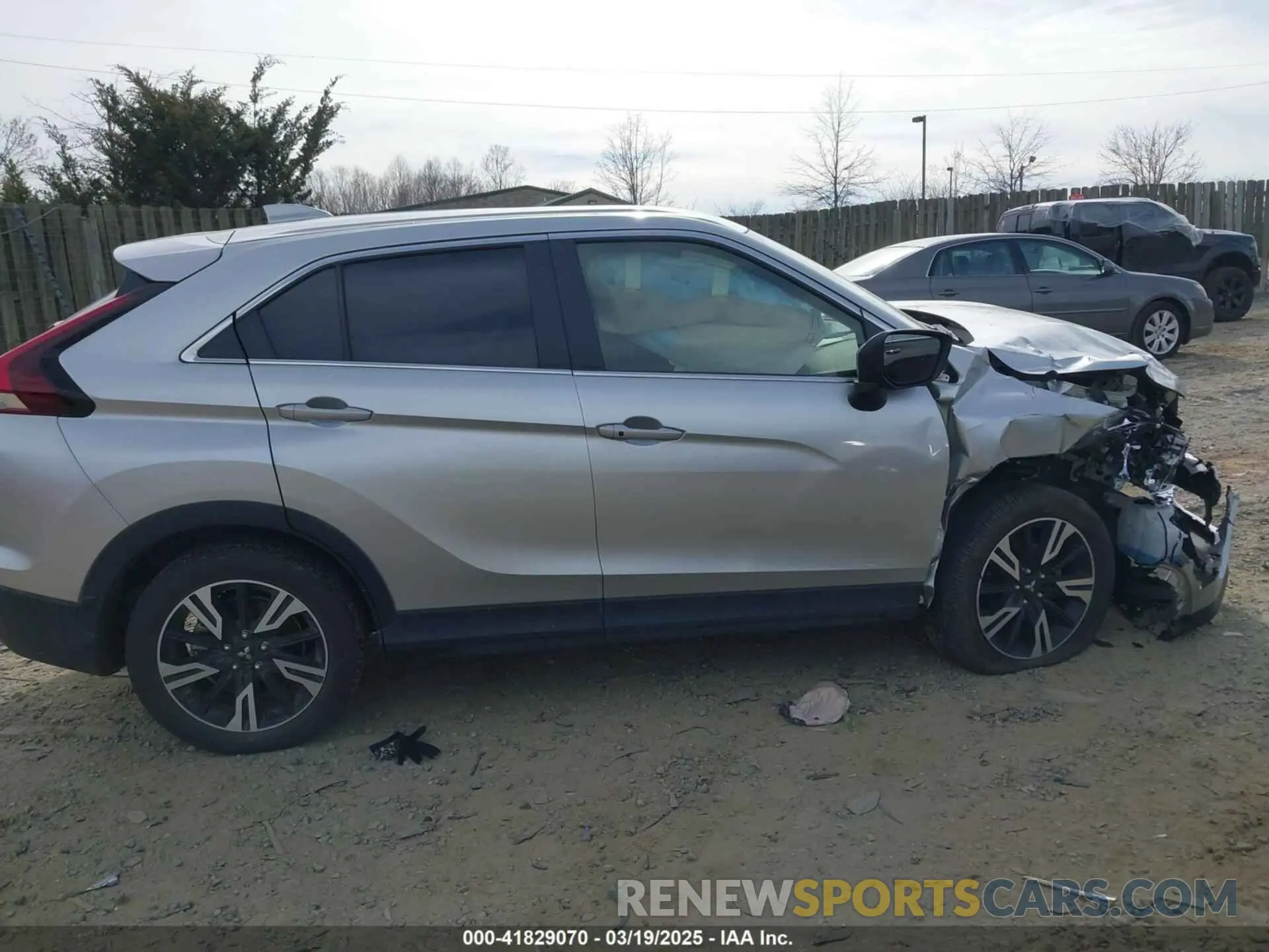 14 fotografías del automóvil dañado JA4ATWAA6PZ029041 MITSUBISHI ECLIPSE CROSS 2023
