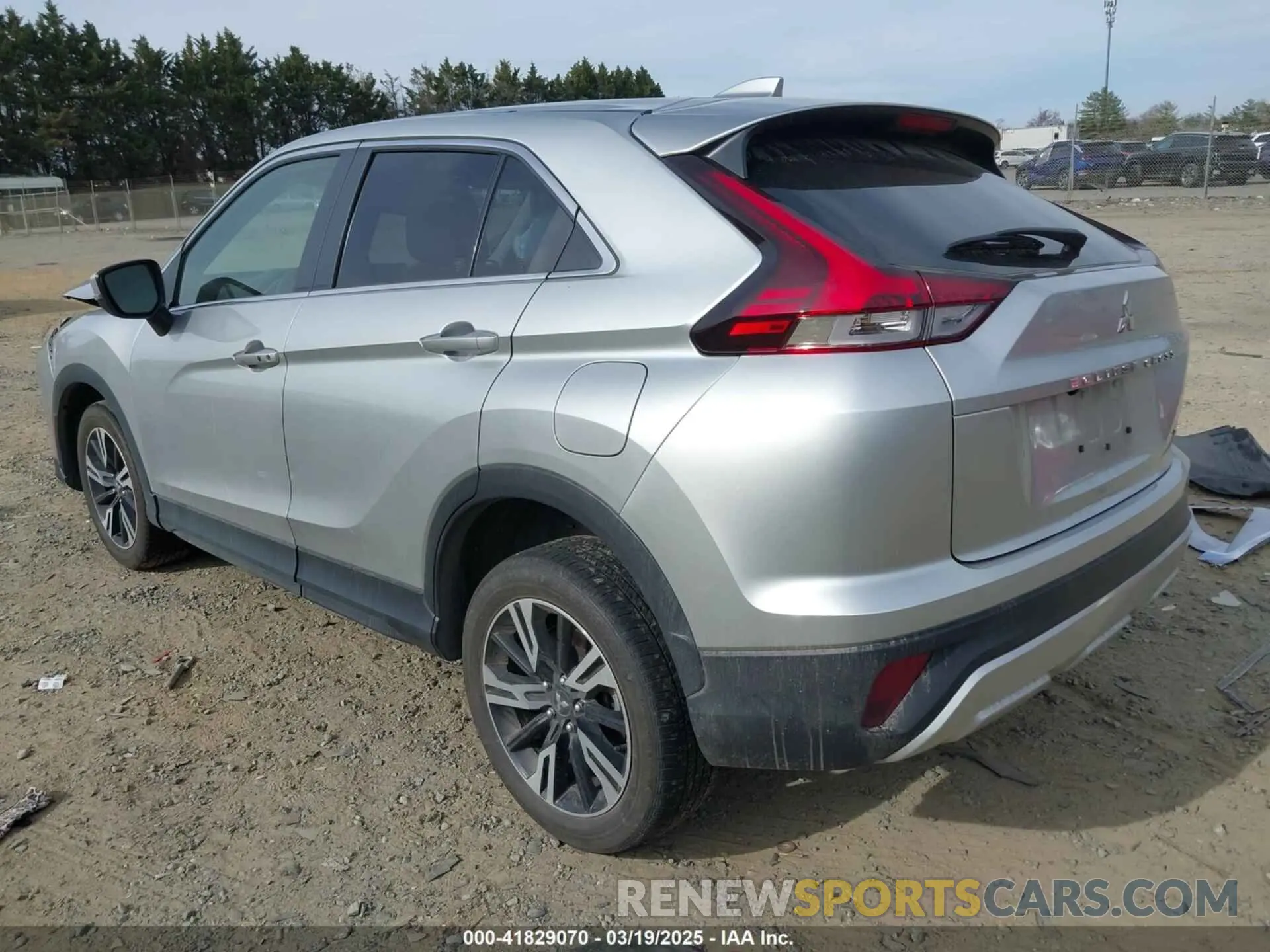 3 fotografías del automóvil dañado JA4ATWAA6PZ029041 MITSUBISHI ECLIPSE CROSS 2023