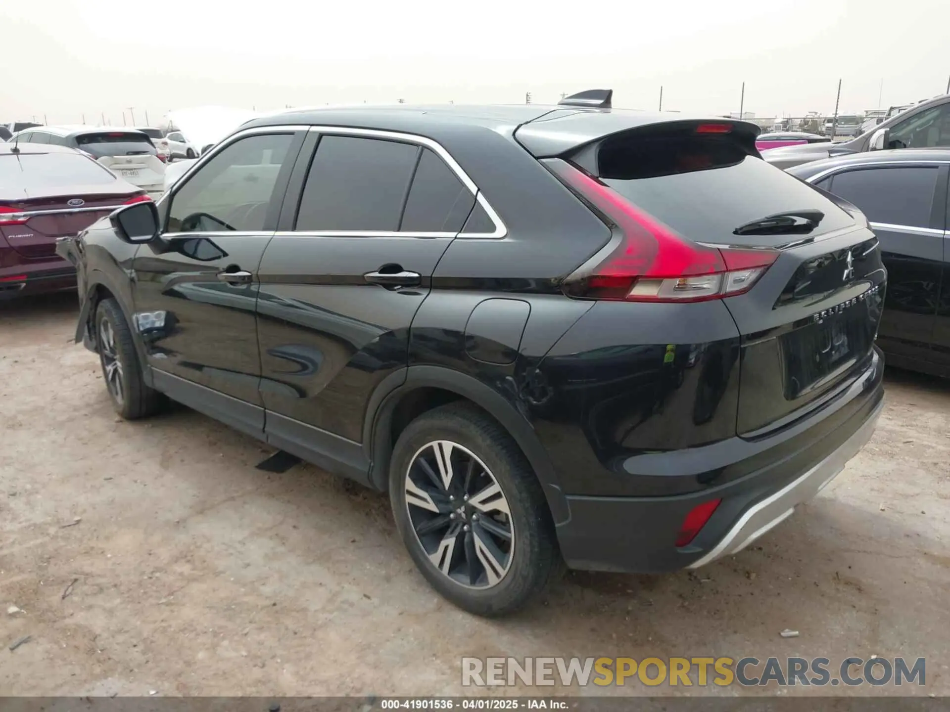 3 fotografías del automóvil dañado JA4ATWAA8PZ052806 MITSUBISHI ECLIPSE CROSS 2023