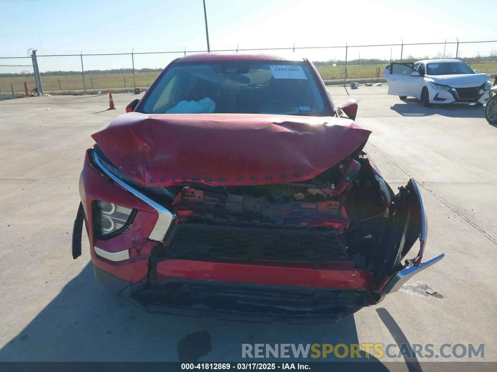 12 fotografías del automóvil dañado JA4ATUAA1RZ001171 MITSUBISHI ECLIPSE CROSS 2024