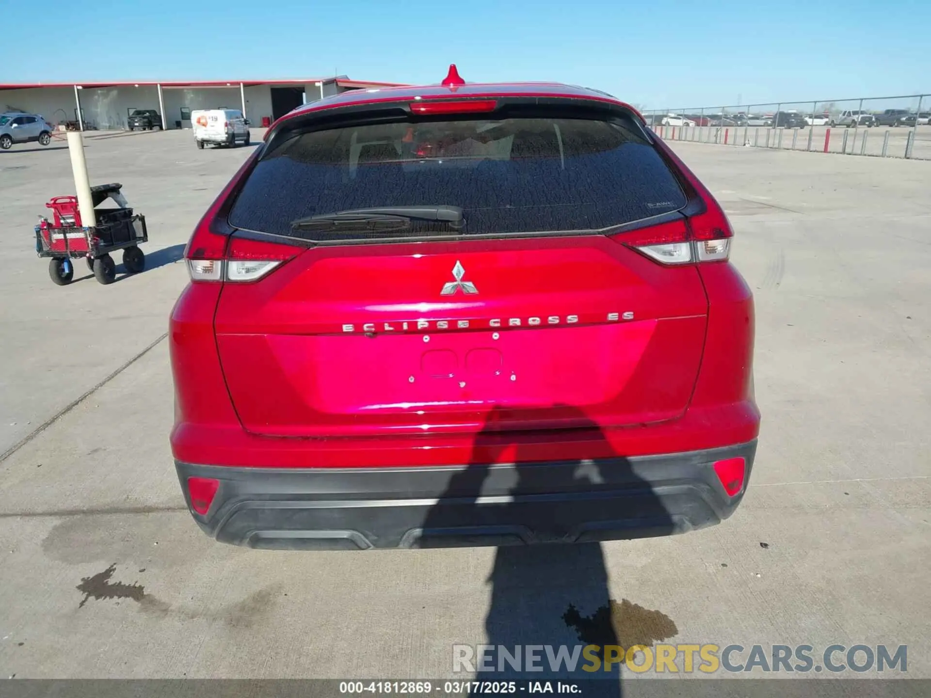16 fotografías del automóvil dañado JA4ATUAA1RZ001171 MITSUBISHI ECLIPSE CROSS 2024
