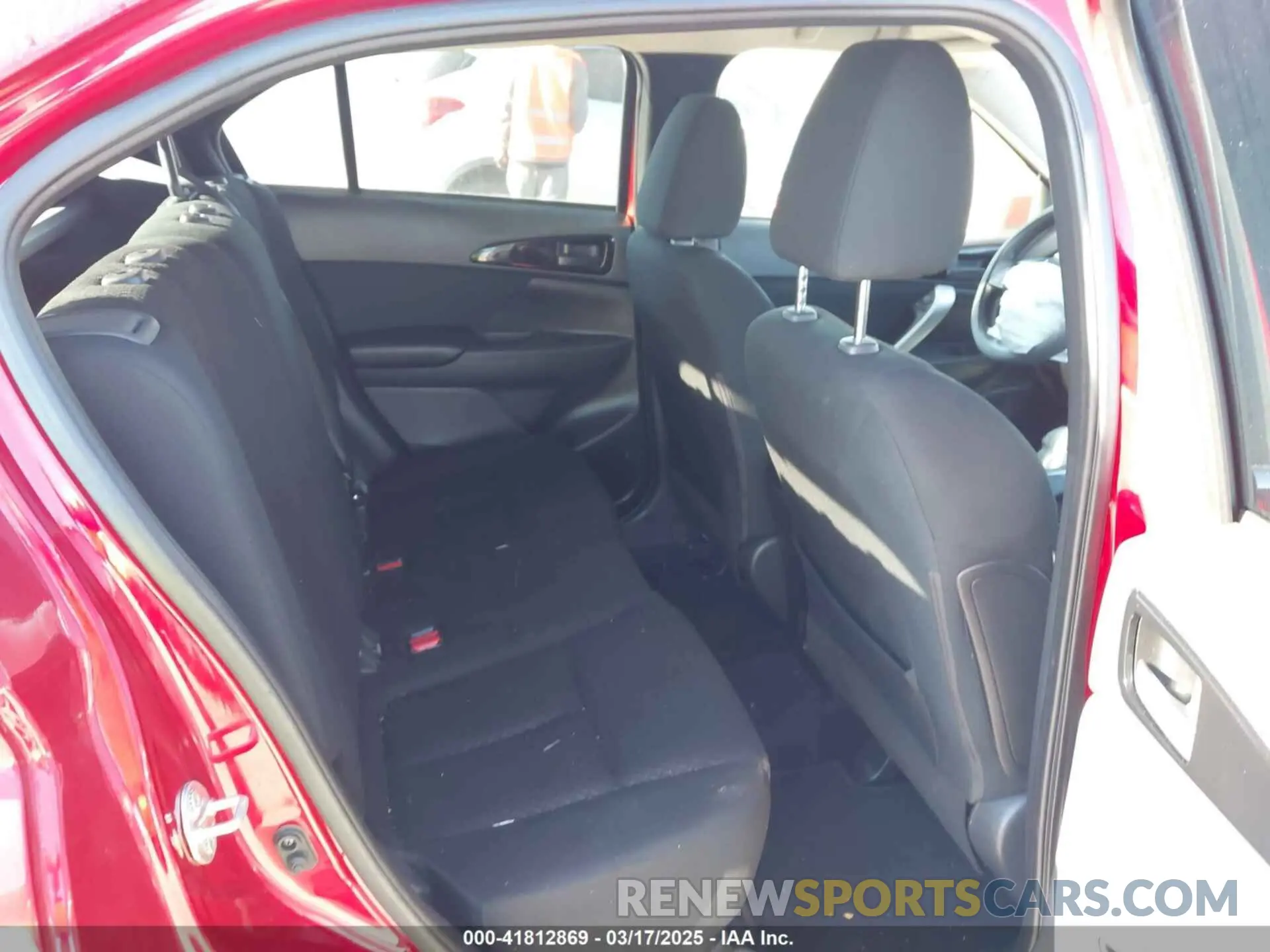 8 fotografías del automóvil dañado JA4ATUAA1RZ001171 MITSUBISHI ECLIPSE CROSS 2024