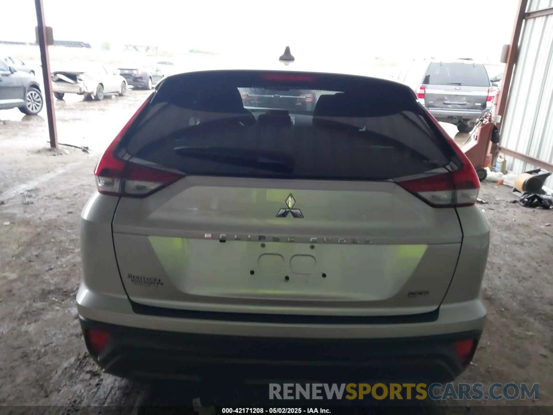 16 fotografías del automóvil dañado JA4ATVAA0RZ073419 MITSUBISHI ECLIPSE CROSS 2024