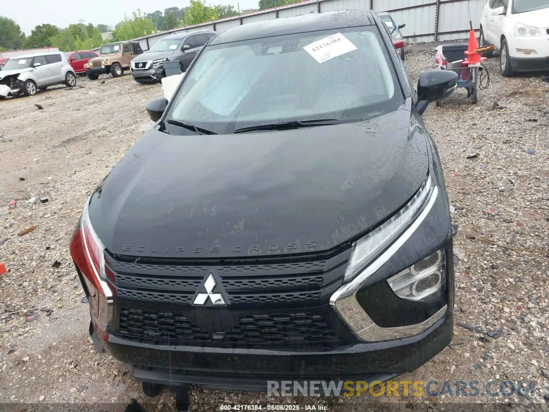 12 fotografías del automóvil dañado JA4ATVAA1RZ035228 MITSUBISHI ECLIPSE CROSS 2024