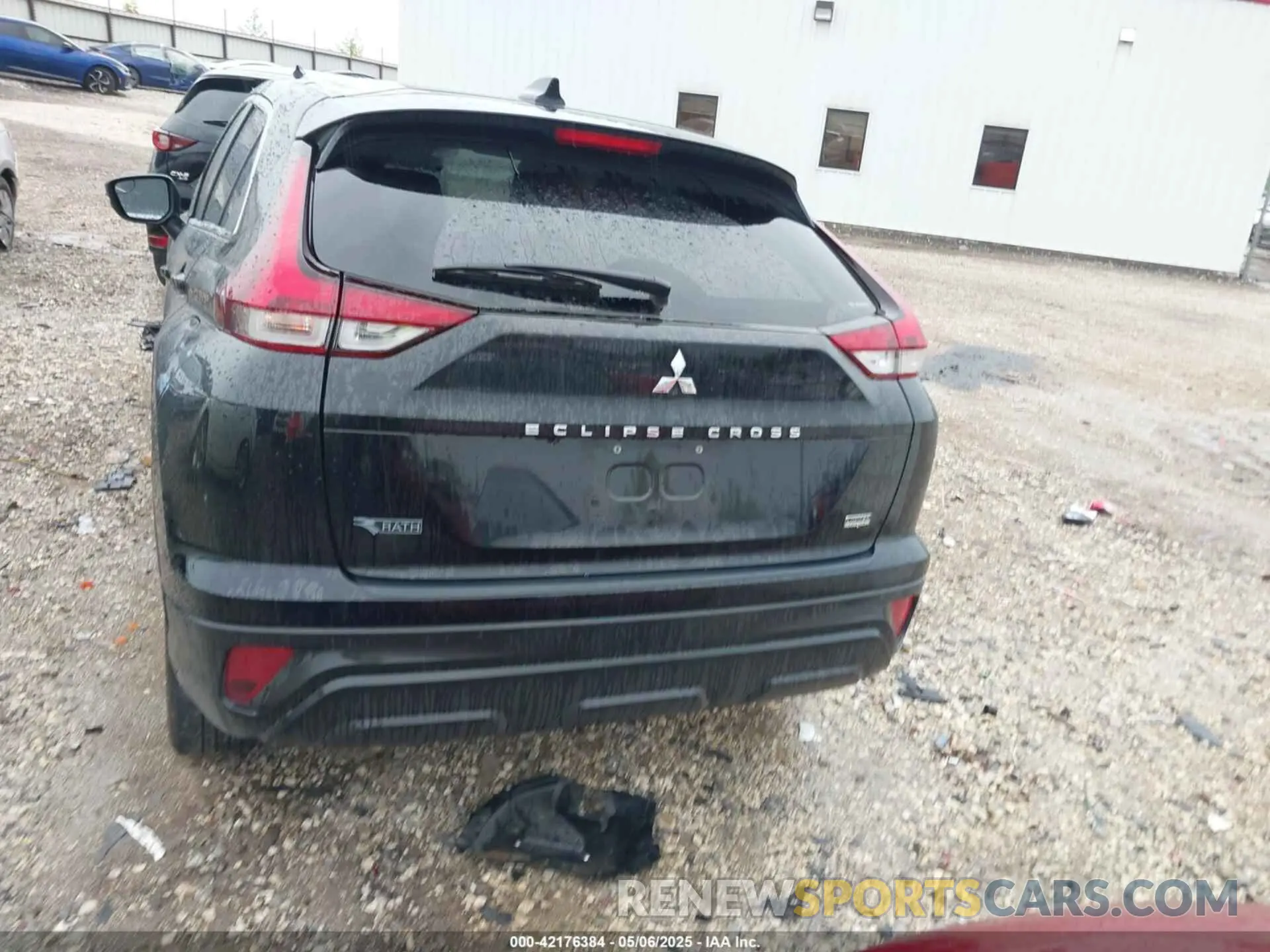 16 fotografías del automóvil dañado JA4ATVAA1RZ035228 MITSUBISHI ECLIPSE CROSS 2024