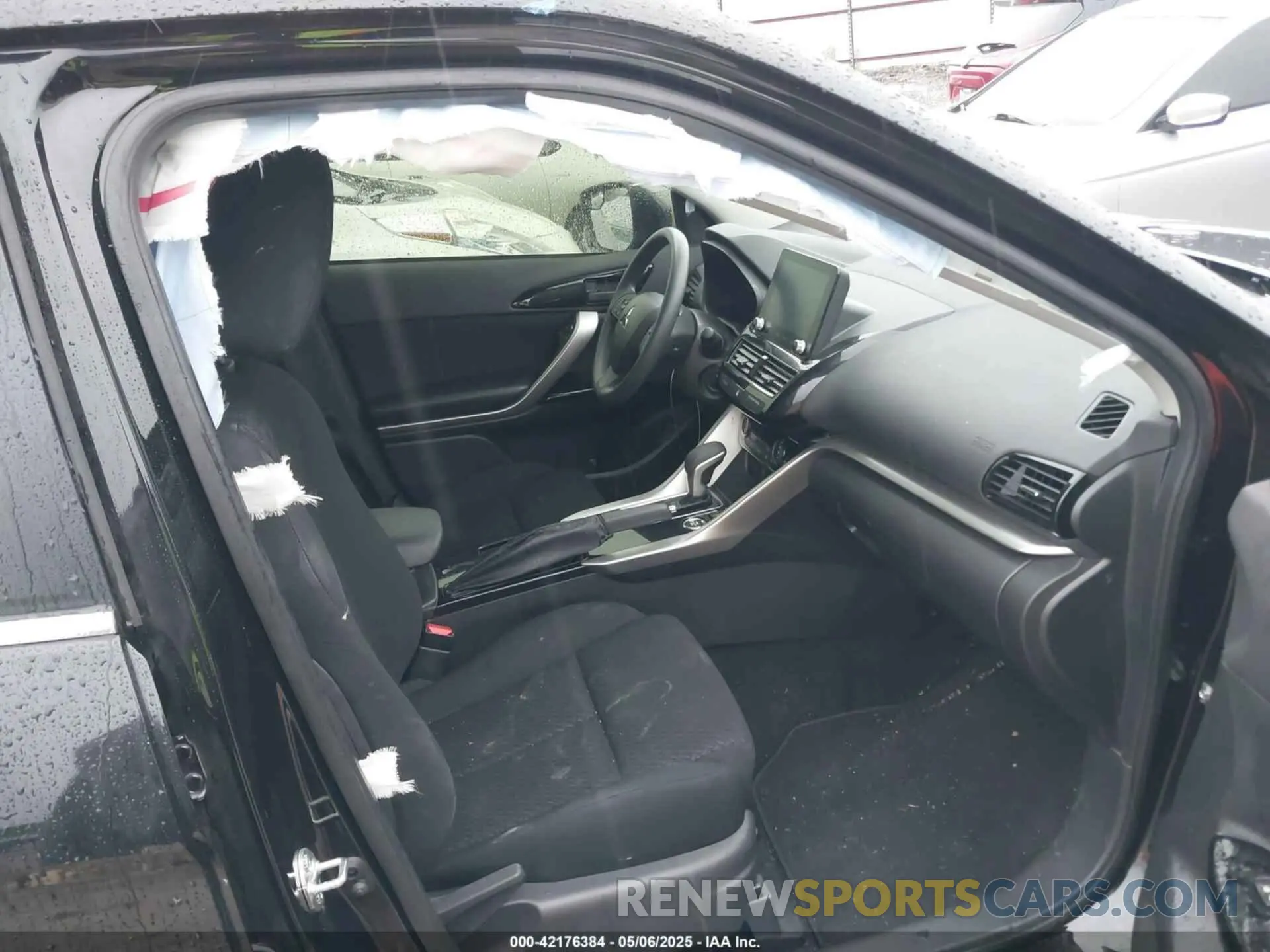 5 fotografías del automóvil dañado JA4ATVAA1RZ035228 MITSUBISHI ECLIPSE CROSS 2024
