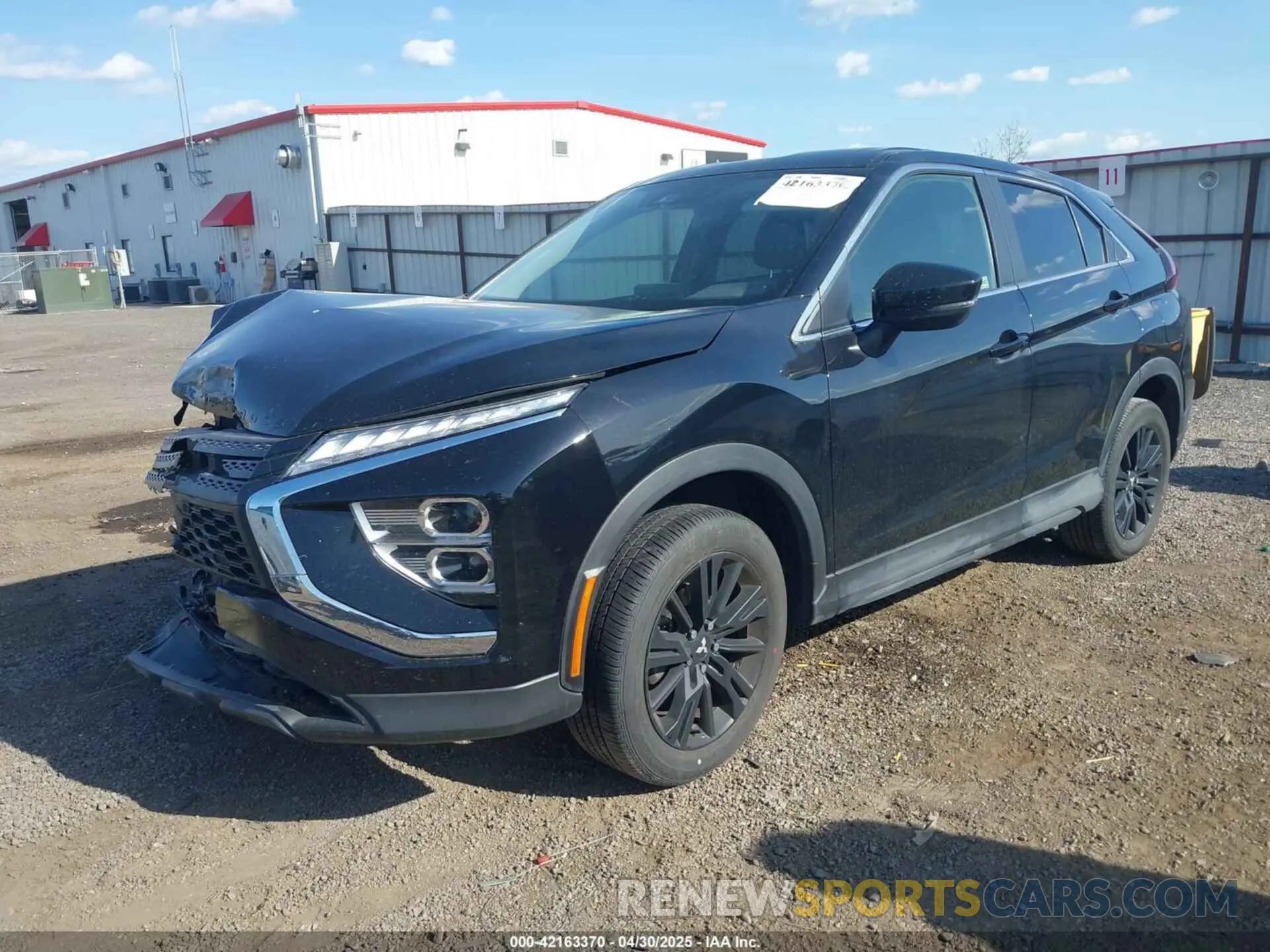 2 fotografías del automóvil dañado JA4ATVAA3RZ003106 MITSUBISHI ECLIPSE CROSS 2024