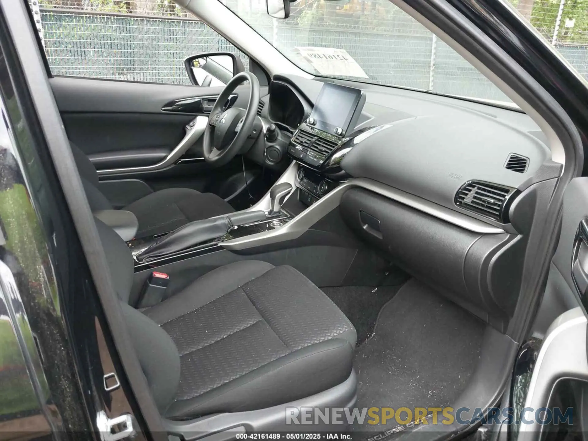 5 fotografías del automóvil dañado JA4ATVAA6RZ070427 MITSUBISHI ECLIPSE CROSS 2024