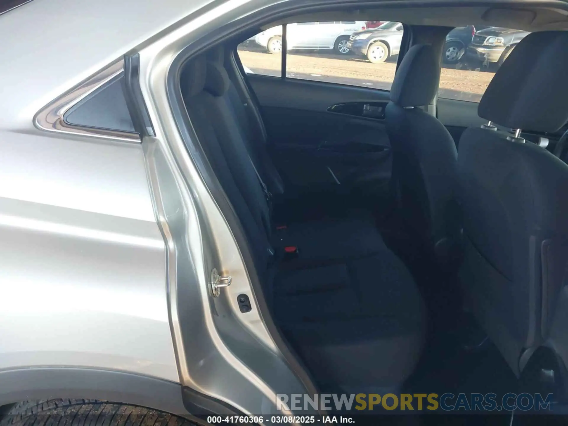 8 fotografías del automóvil dañado JA4ATVAA8RZ062944 MITSUBISHI ECLIPSE CROSS 2024