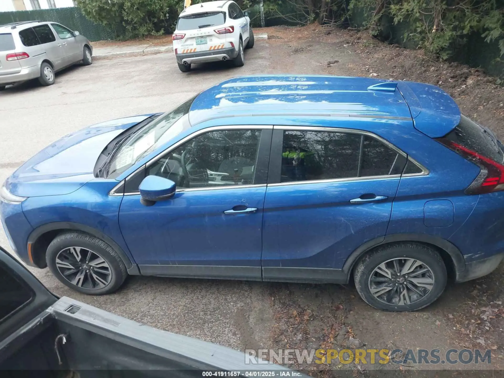 14 fotografías del automóvil dañado JA4ATWAA0RZ060272 MITSUBISHI ECLIPSE CROSS 2024