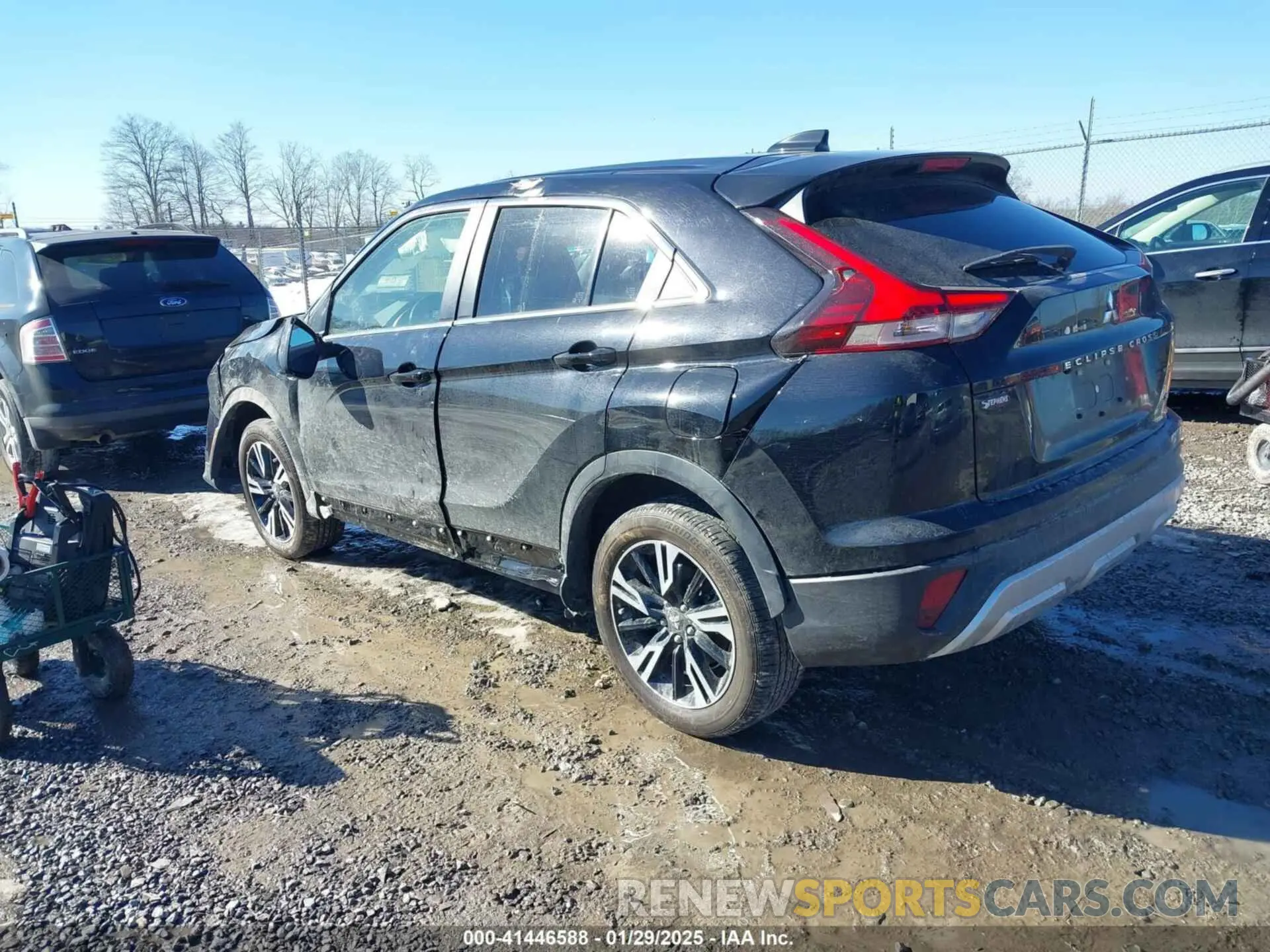 3 fotografías del automóvil dañado JA4ATWAA4RZ001175 MITSUBISHI ECLIPSE CROSS 2024