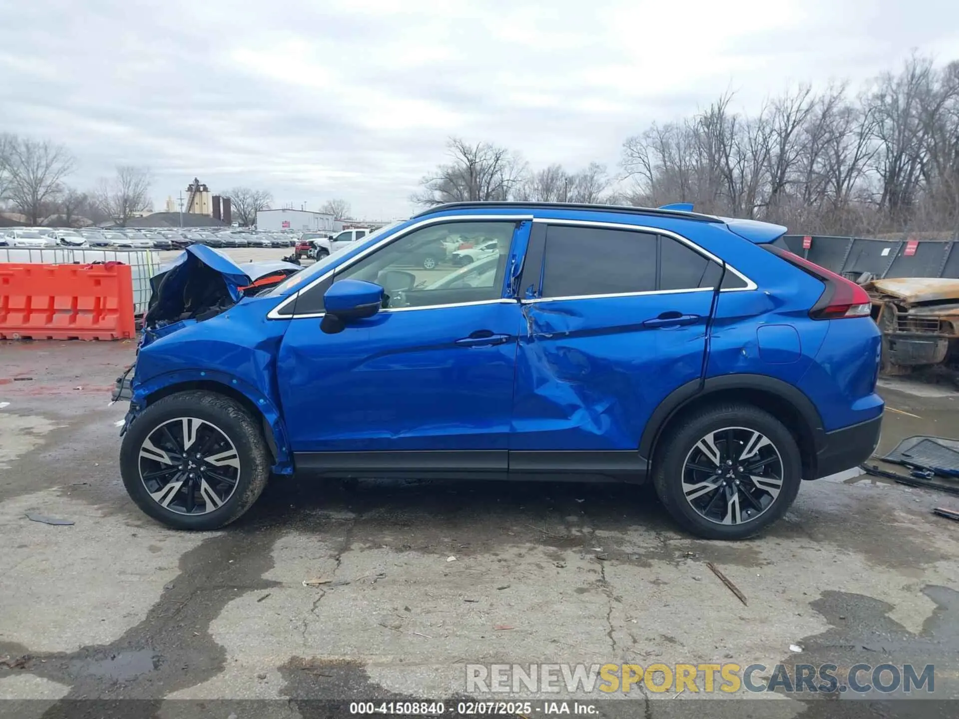 15 fotografías del automóvil dañado JA4ATWAA4RZ014315 MITSUBISHI ECLIPSE CROSS 2024