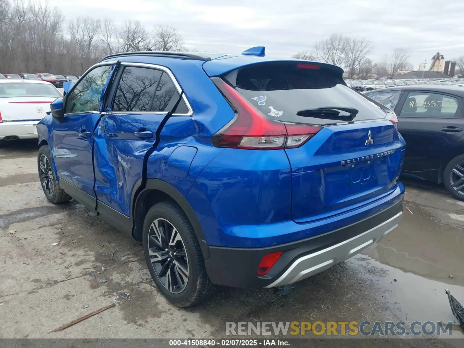 3 fotografías del automóvil dañado JA4ATWAA4RZ014315 MITSUBISHI ECLIPSE CROSS 2024