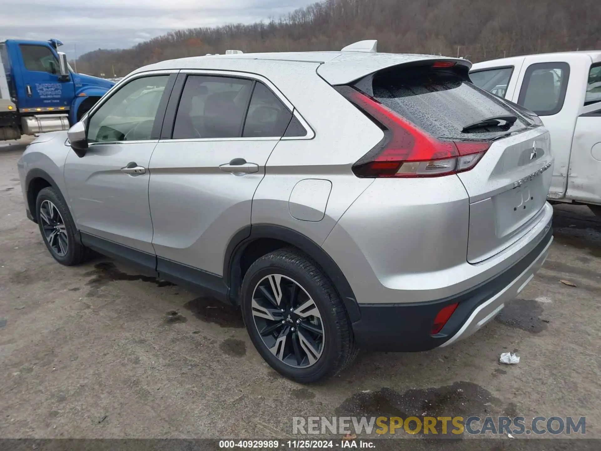 3 fotografías del automóvil dañado JA4ATWAA4RZ016257 MITSUBISHI ECLIPSE CROSS 2024
