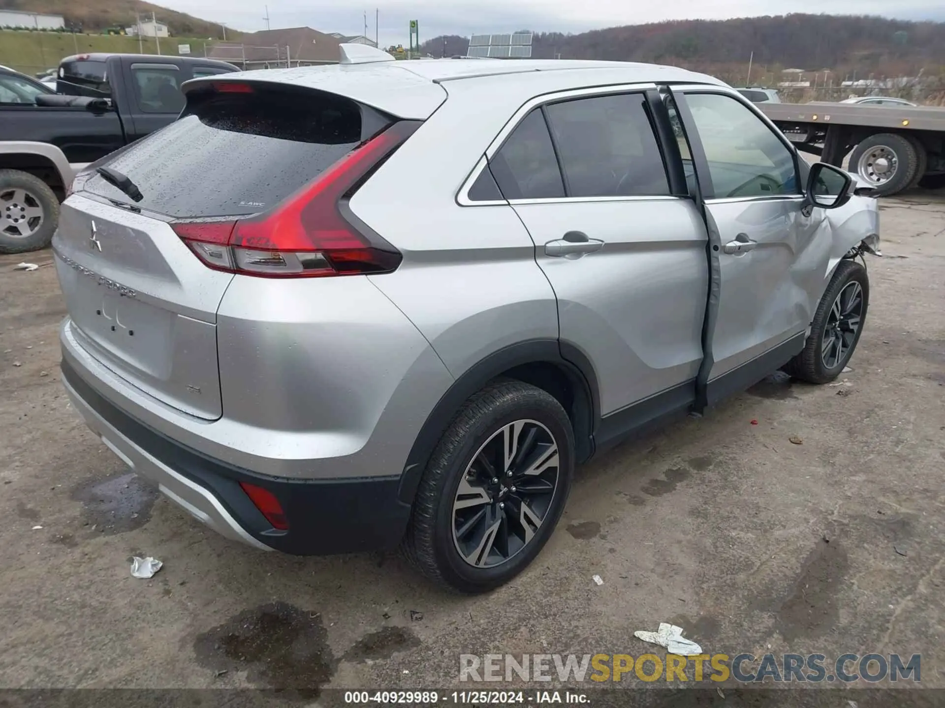4 fotografías del automóvil dañado JA4ATWAA4RZ016257 MITSUBISHI ECLIPSE CROSS 2024