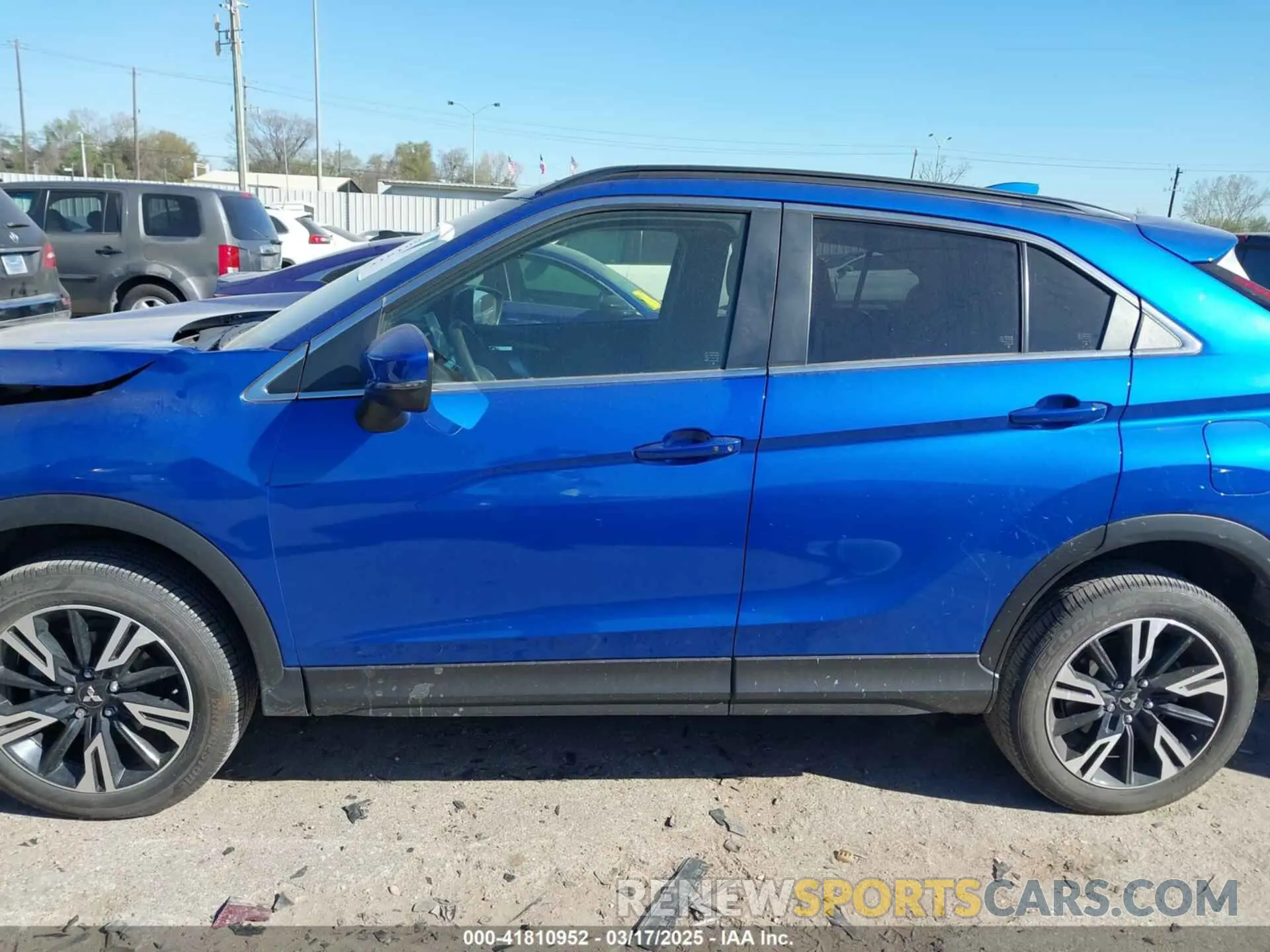 14 fotografías del automóvil dañado JA4ATWAA6RZ034906 MITSUBISHI ECLIPSE CROSS 2024