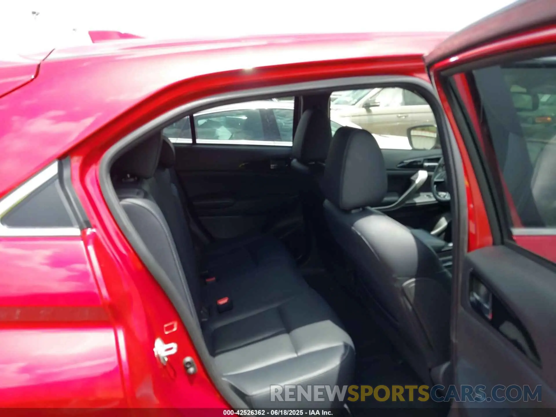 8 fotografías del automóvil dañado JA4ATWAA6RZ075262 MITSUBISHI ECLIPSE CROSS 2024