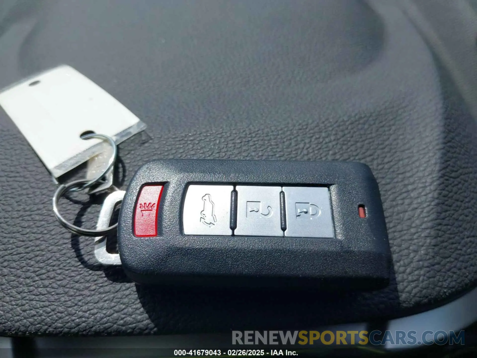 11 fotografías del automóvil dañado JA4ATWAA7RZ000666 MITSUBISHI ECLIPSE CROSS 2024