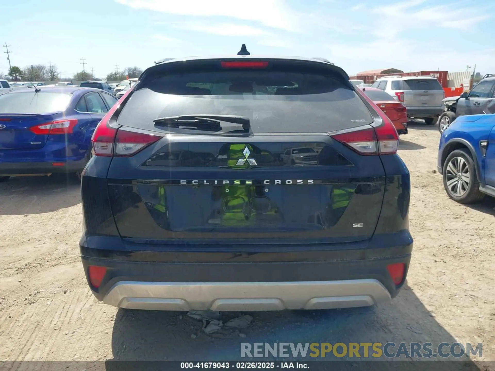 17 fotografías del automóvil dañado JA4ATWAA7RZ000666 MITSUBISHI ECLIPSE CROSS 2024