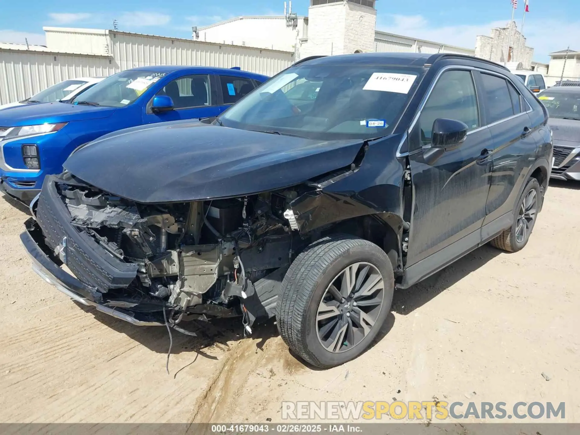 2 fotografías del automóvil dañado JA4ATWAA7RZ000666 MITSUBISHI ECLIPSE CROSS 2024