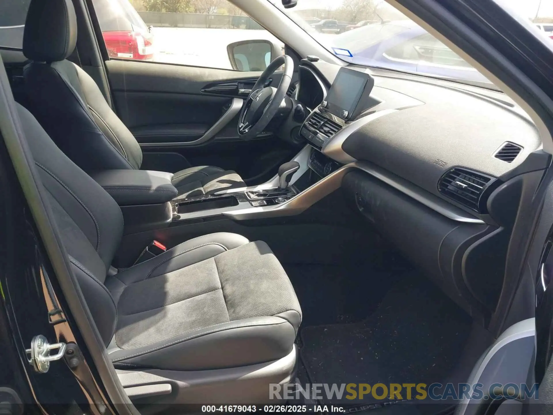 5 fotografías del automóvil dañado JA4ATWAA7RZ000666 MITSUBISHI ECLIPSE CROSS 2024