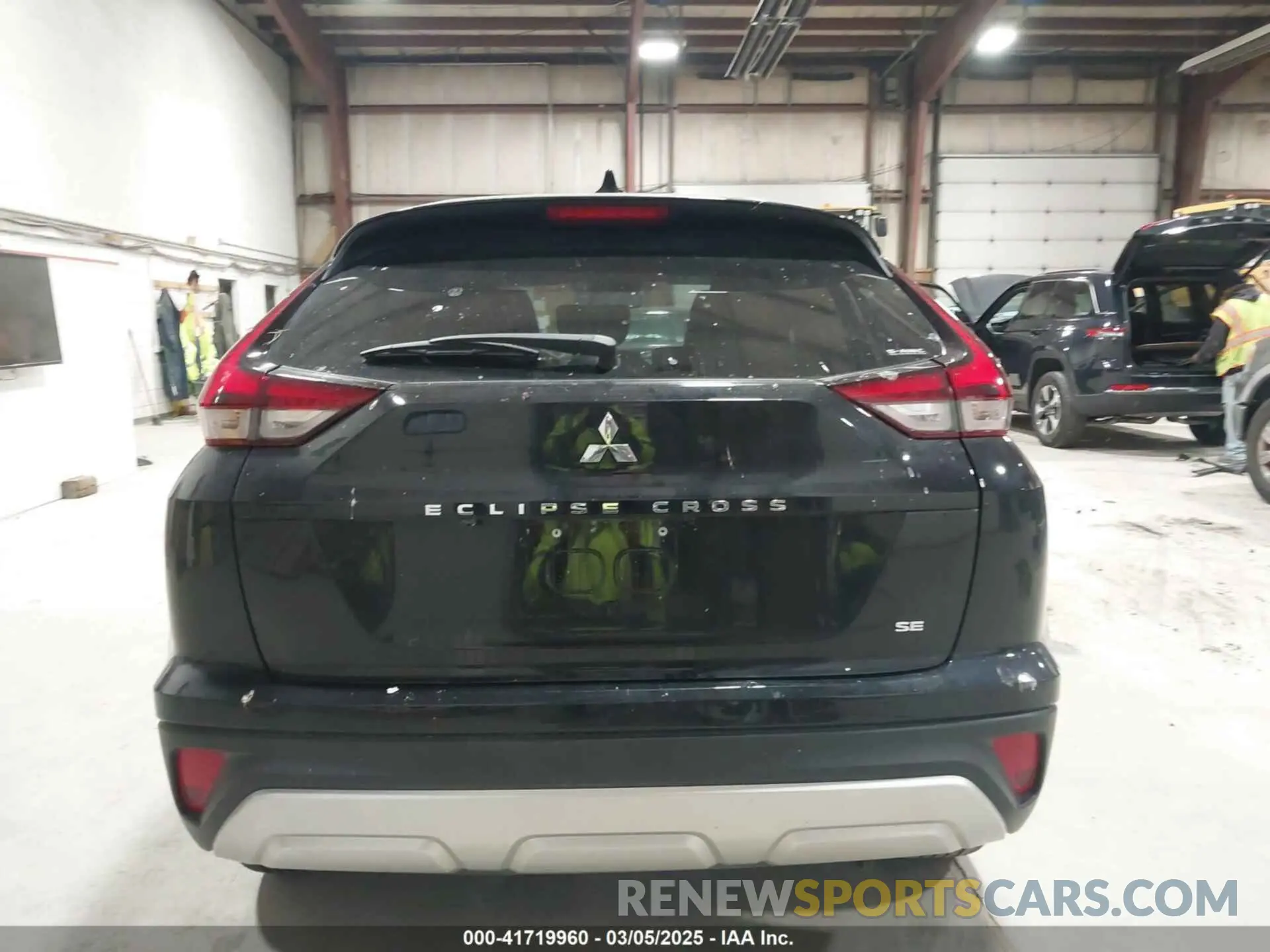 16 fotografías del automóvil dañado JA4ATWAA9RZ057936 MITSUBISHI ECLIPSE CROSS 2024