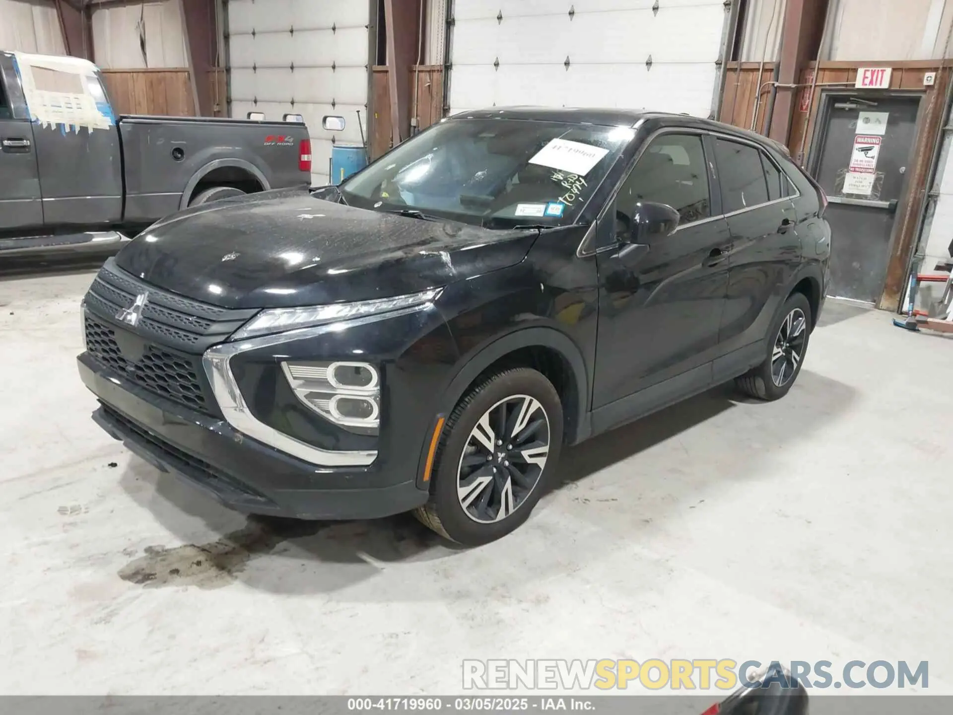 2 fotografías del automóvil dañado JA4ATWAA9RZ057936 MITSUBISHI ECLIPSE CROSS 2024