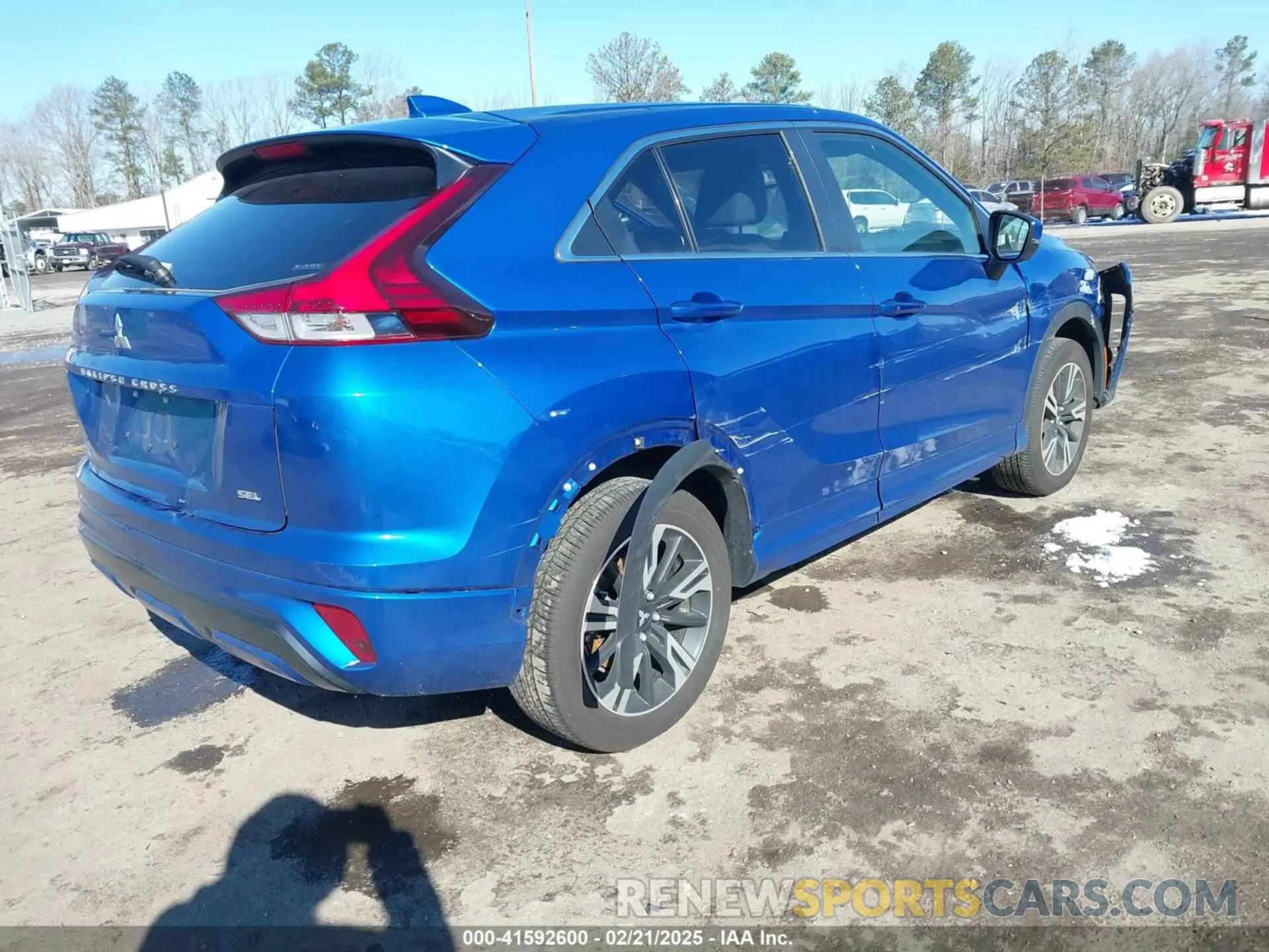 4 fotografías del automóvil dañado JA4ATWAA9RZ069102 MITSUBISHI ECLIPSE CROSS 2024