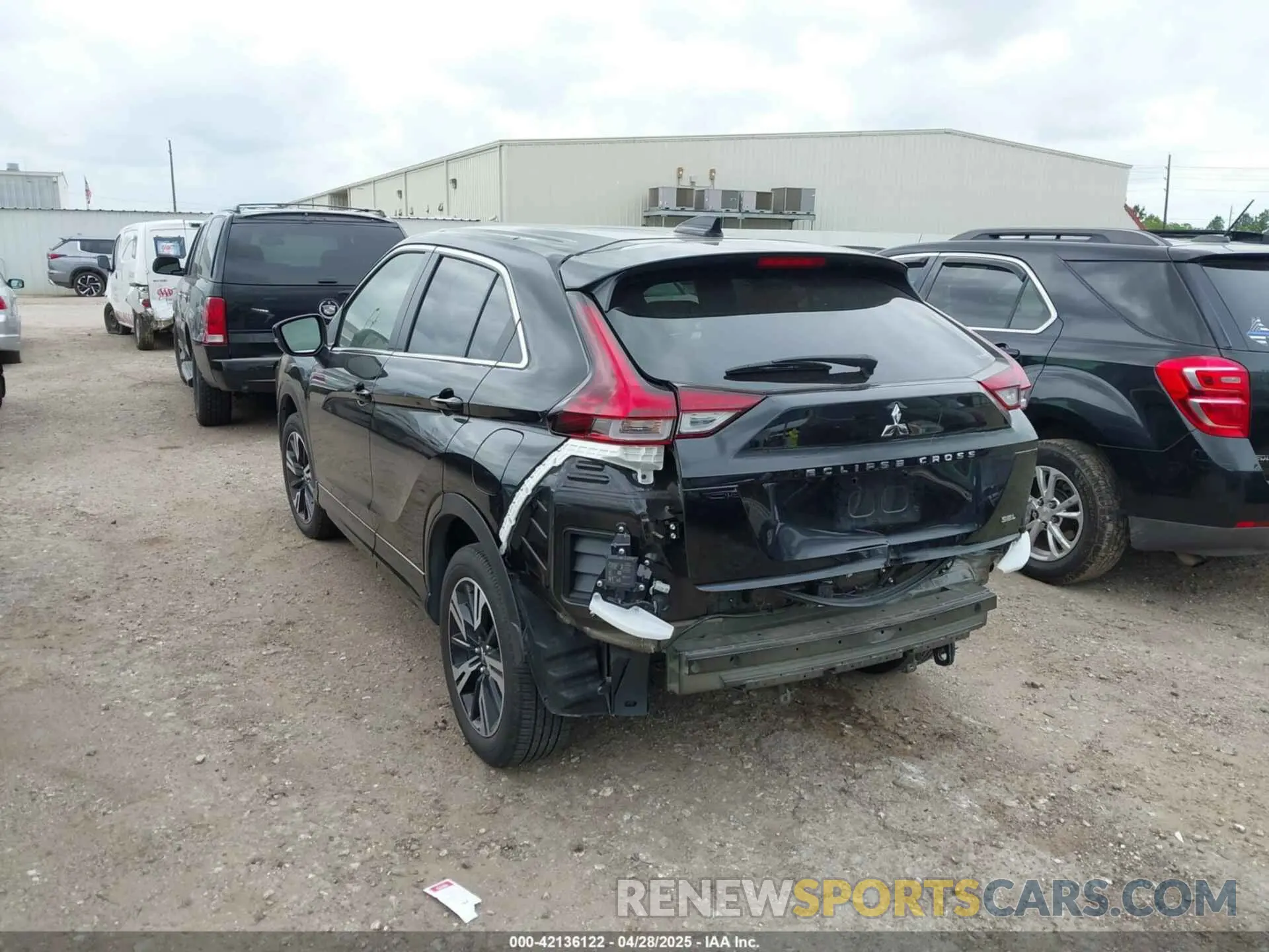 3 fotografías del automóvil dañado JA4ATWAA9RZ077782 MITSUBISHI ECLIPSE CROSS 2024
