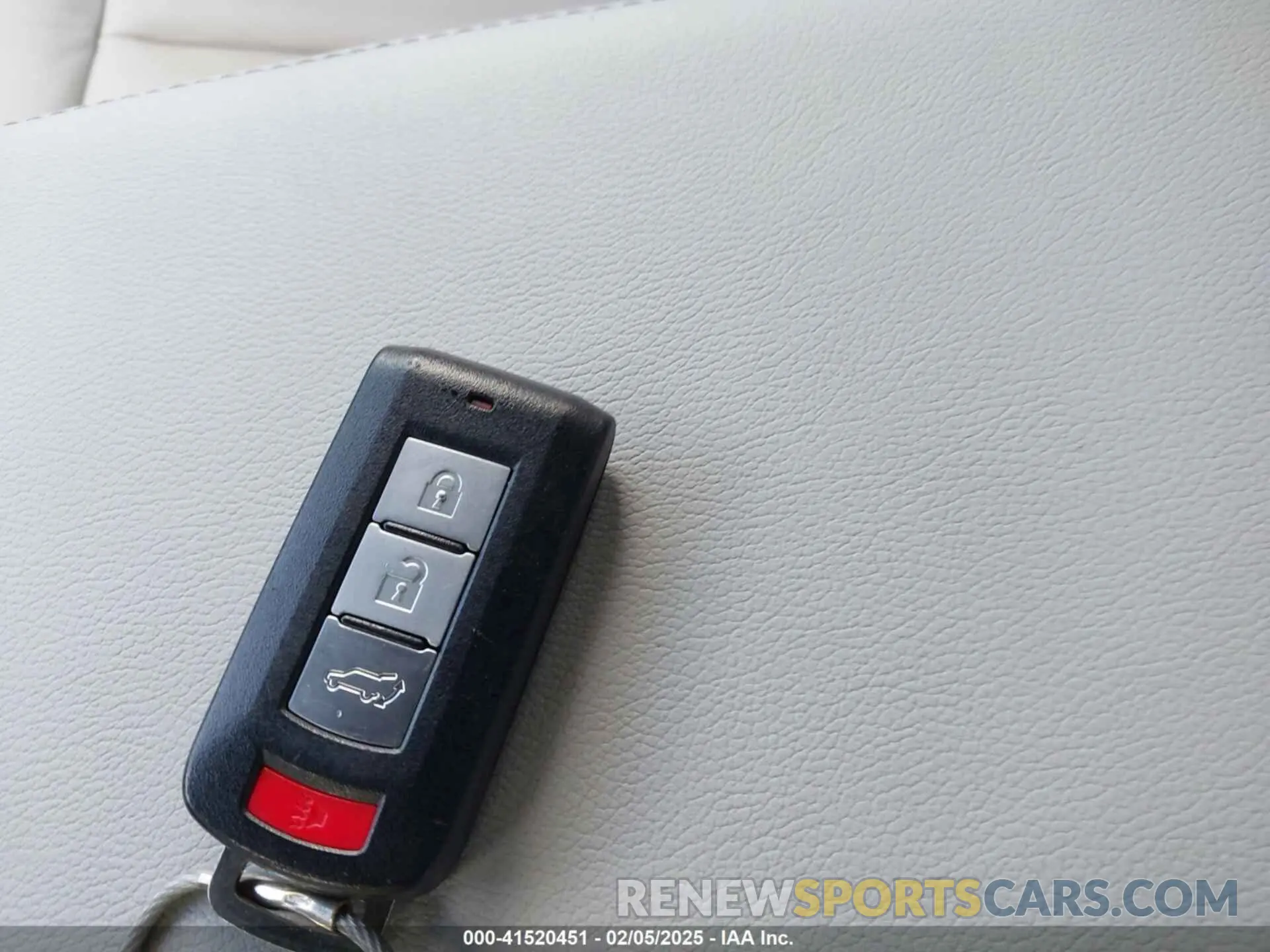 11 fotografías del automóvil dañado JA4ATWAA9RZ078866 MITSUBISHI ECLIPSE CROSS 2024
