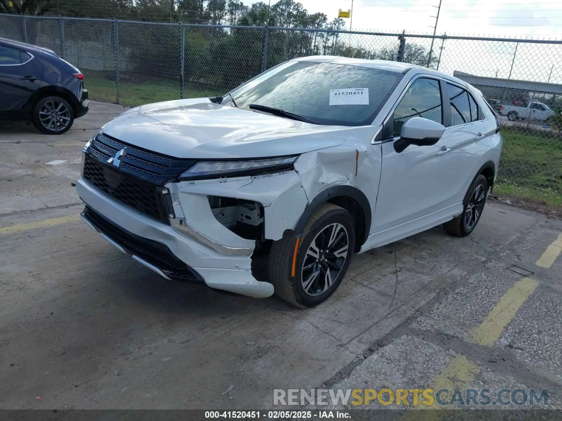 2 fotografías del automóvil dañado JA4ATWAA9RZ078866 MITSUBISHI ECLIPSE CROSS 2024