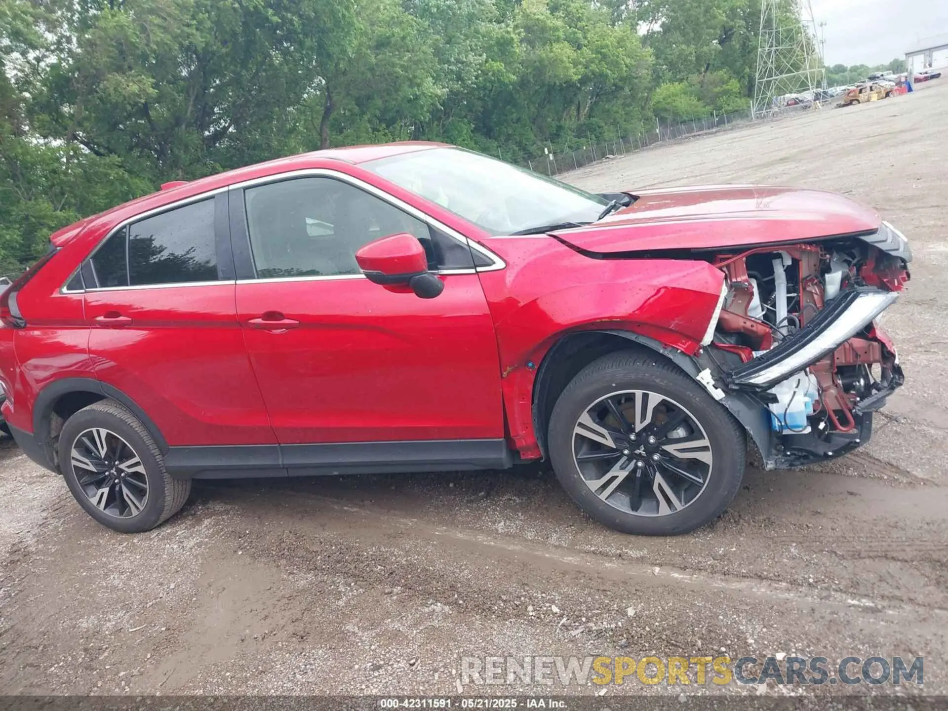 13 fotografías del automóvil dañado JA4ATWAAXRZ042099 MITSUBISHI ECLIPSE CROSS 2024