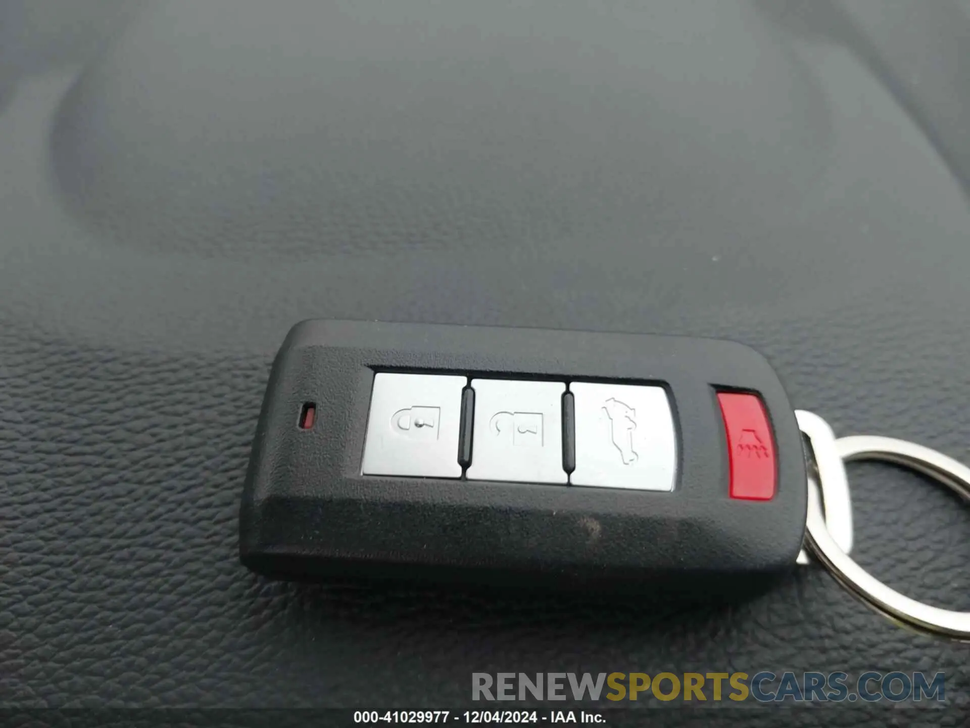 11 fotografías del automóvil dañado JA4ATWAAXRZ052695 MITSUBISHI ECLIPSE CROSS 2024