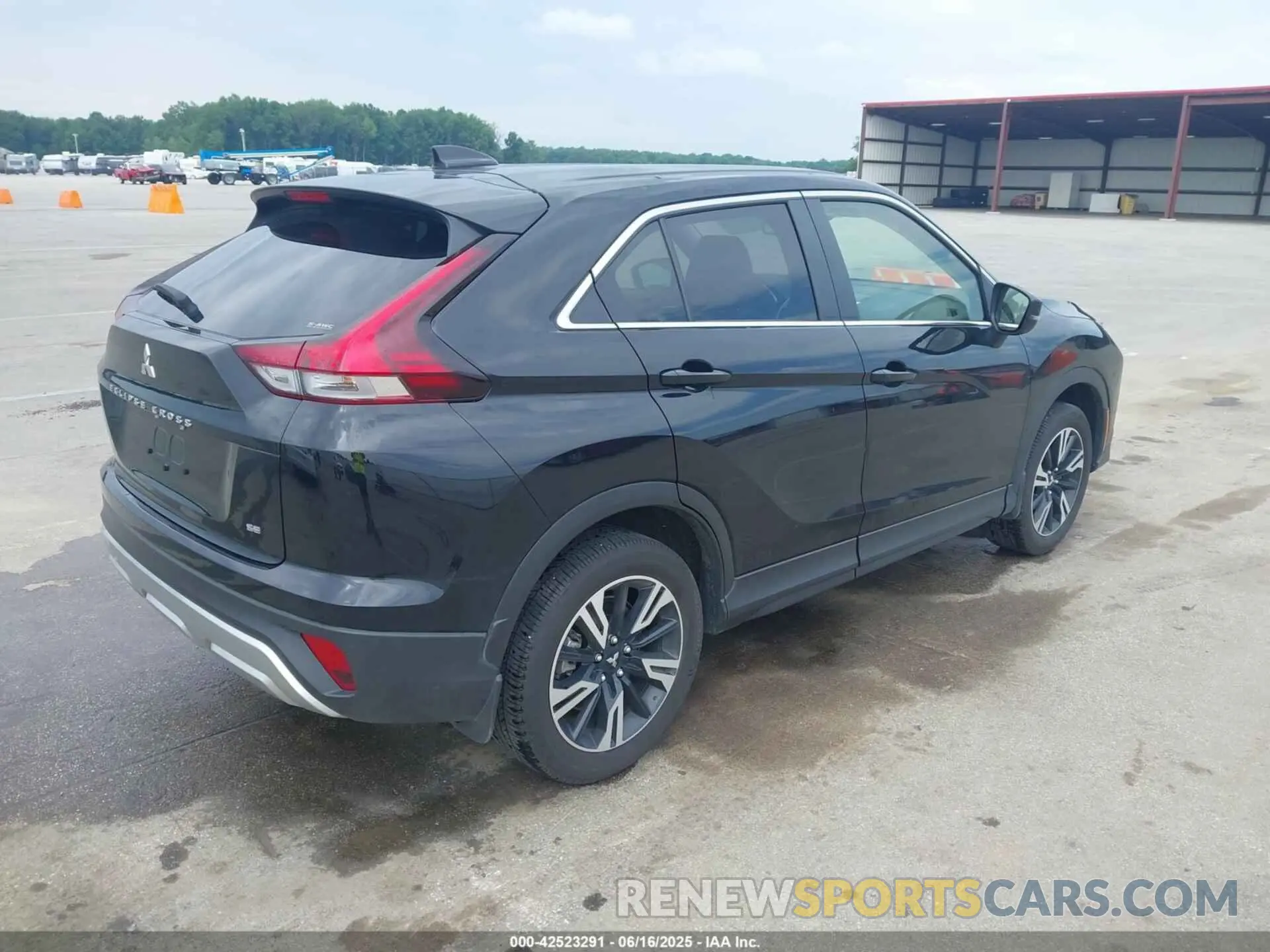 4 fotografías del automóvil dañado JA4ATWAAXRZ073174 MITSUBISHI ECLIPSE CROSS 2024