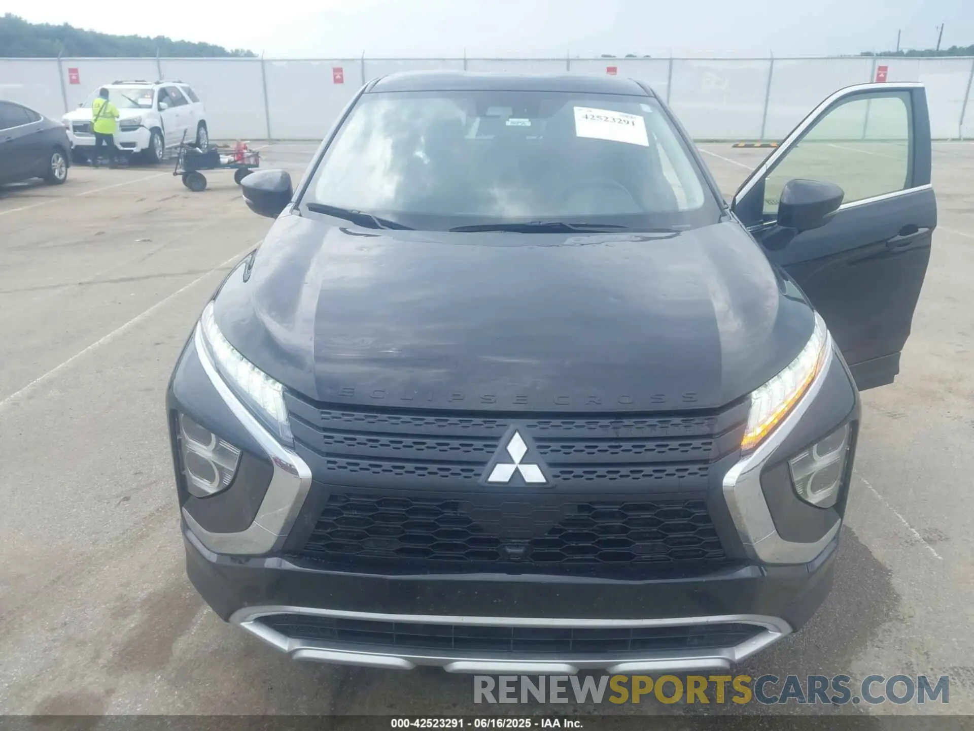 6 fotografías del automóvil dañado JA4ATWAAXRZ073174 MITSUBISHI ECLIPSE CROSS 2024