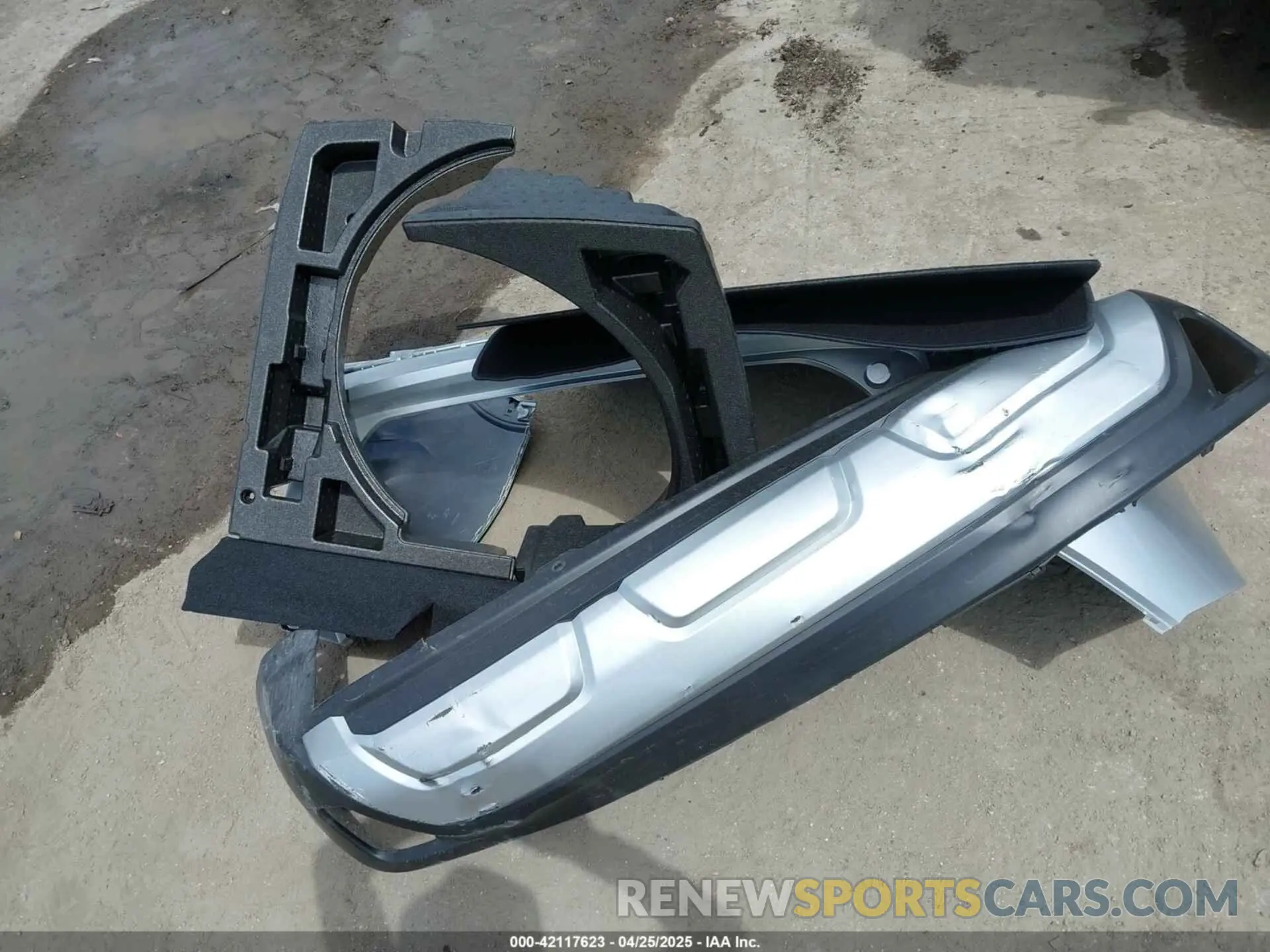 12 fotografías del automóvil dañado JA4ATWAA1SZ003410 MITSUBISHI ECLIPSE CROSS 2025