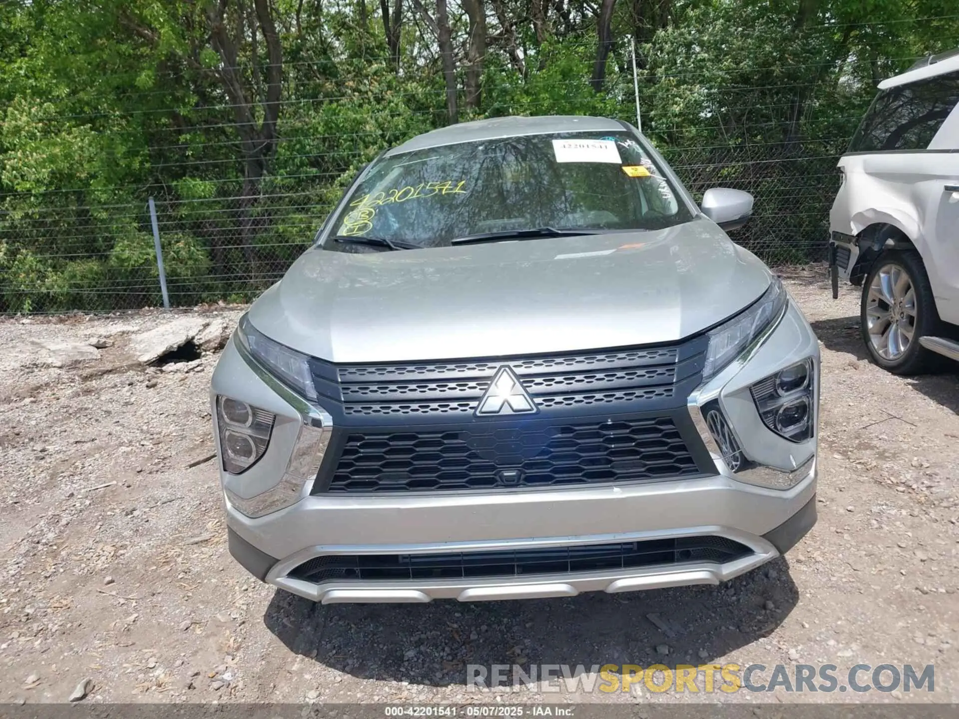 12 fotografías del automóvil dañado JA4ATWAA9SZ006037 MITSUBISHI ECLIPSE CROSS 2025