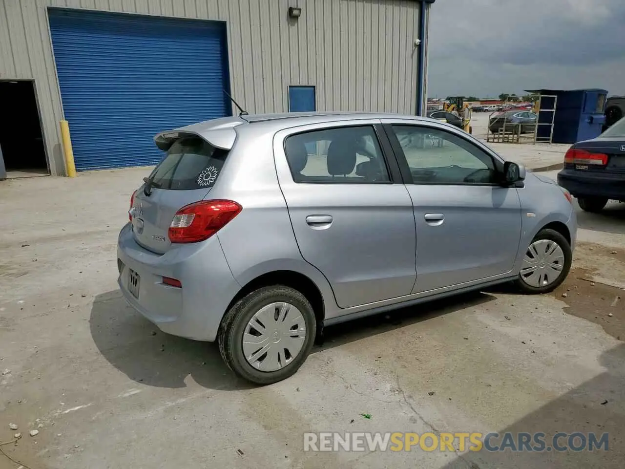 3 fotografías del automóvil dañado ML32A3HJ0KH010412 MITSUBISHI MIRAGE 2019
