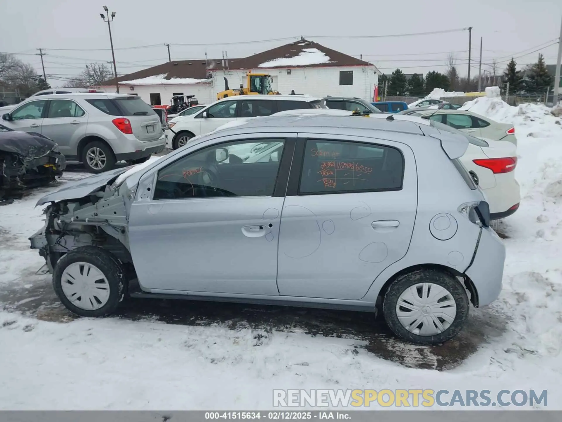 15 fotografías del automóvil dañado ML32A3HJ1KH007390 MITSUBISHI MIRAGE 2019