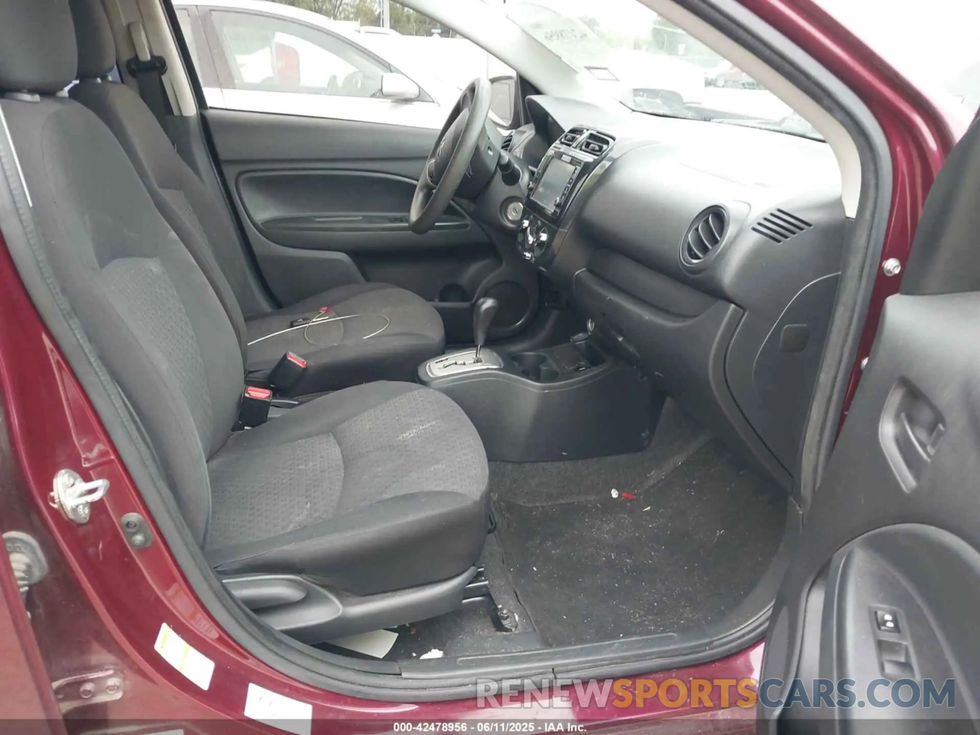 12 fotografías del automóvil dañado ML32A3HJ1KH014517 MITSUBISHI MIRAGE 2019