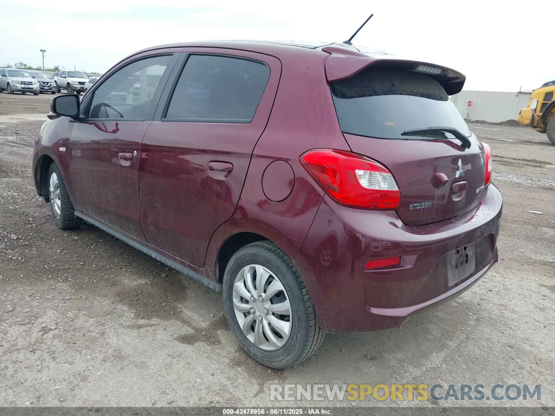 3 fotografías del automóvil dañado ML32A3HJ1KH014517 MITSUBISHI MIRAGE 2019