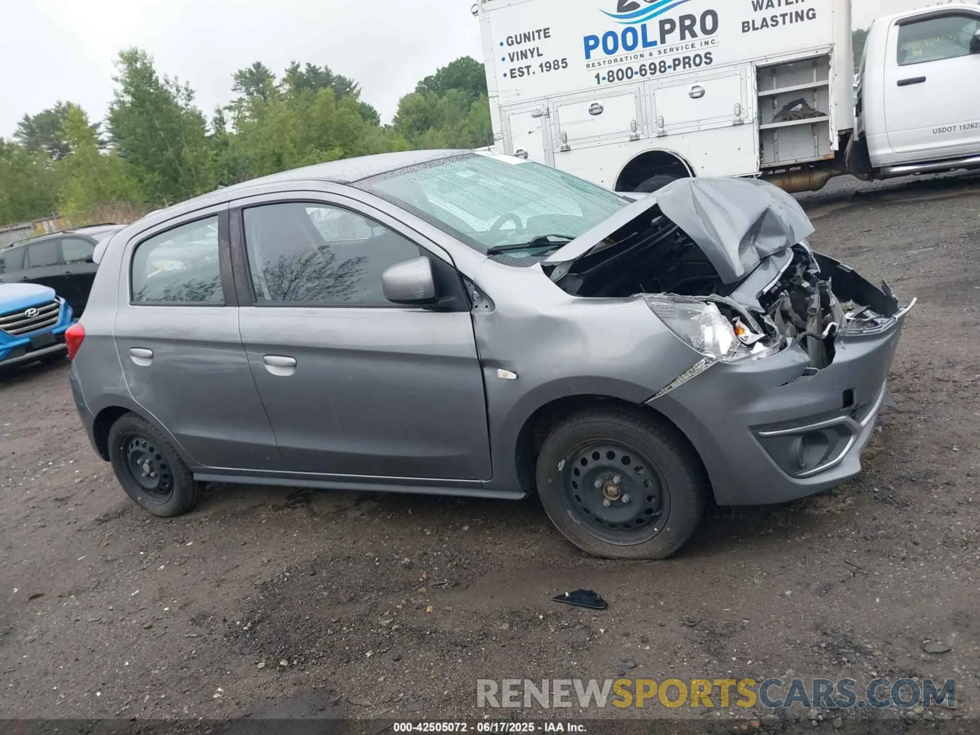 13 fotografías del automóvil dañado ML32A3HJ4KH005245 MITSUBISHI MIRAGE 2019