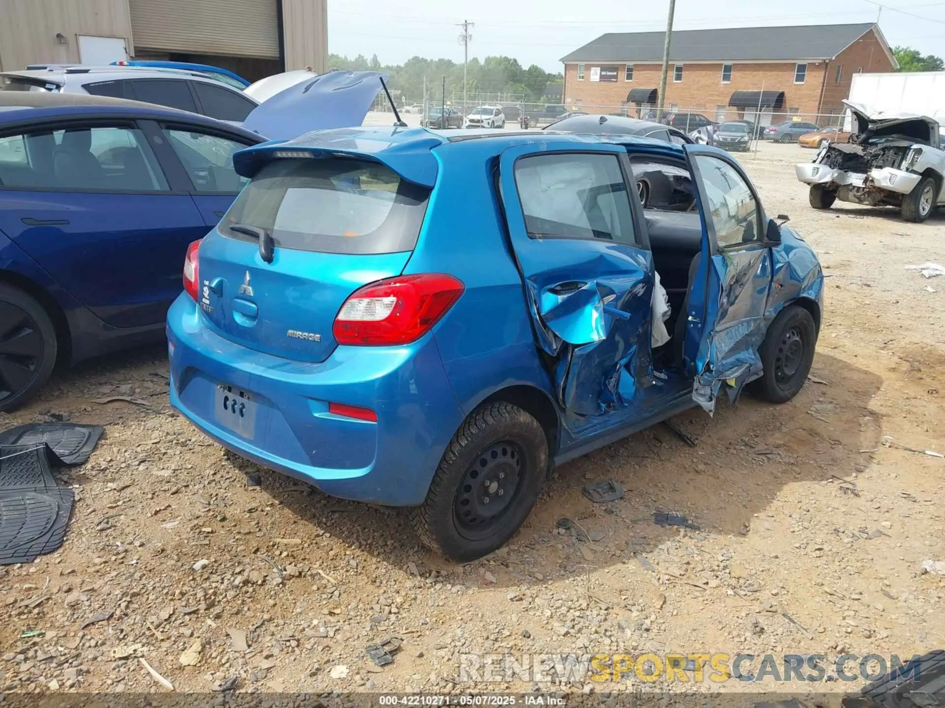 4 fotografías del automóvil dañado ML32A3HJ5KH012916 MITSUBISHI MIRAGE 2019