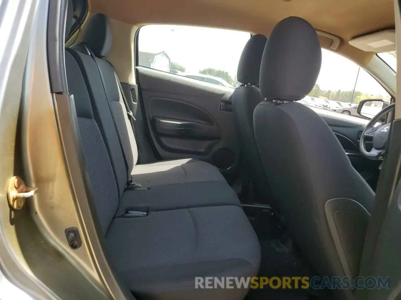 10 fotografías del automóvil dañado ML32A3HJ7KH005465 MITSUBISHI MIRAGE 2019