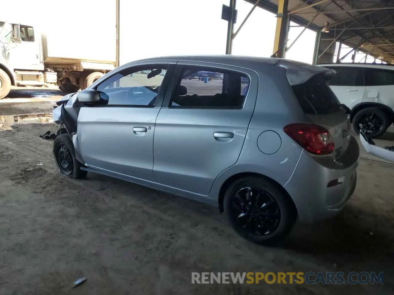 2 fotografías del automóvil dañado ML32A3HJ9KH010277 MITSUBISHI MIRAGE 2019
