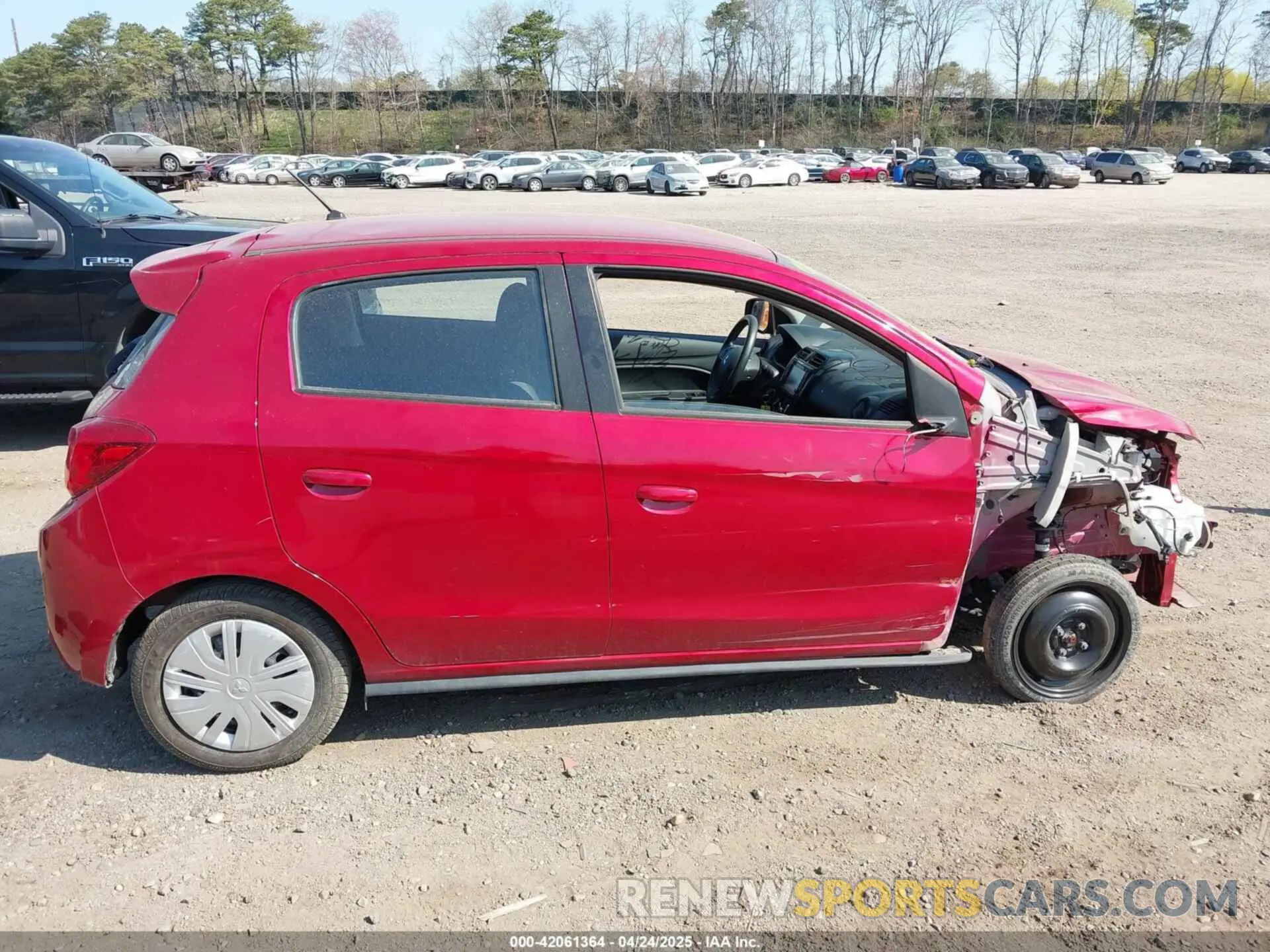 13 fotografías del automóvil dañado ML32A3HJ9KH015821 MITSUBISHI MIRAGE 2019
