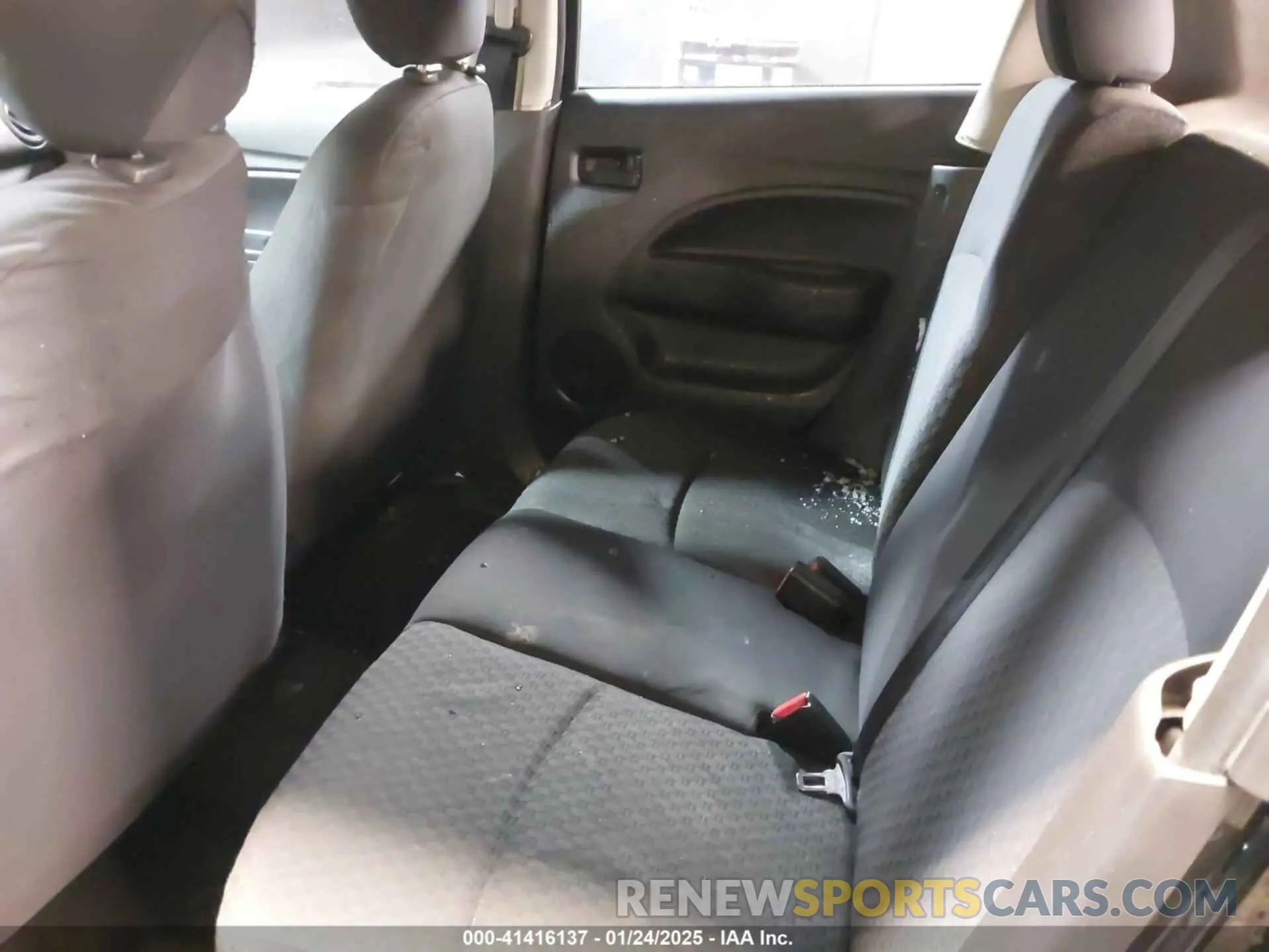 8 fotografías del automóvil dañado ML32A3HJXKH000793 MITSUBISHI MIRAGE 2019