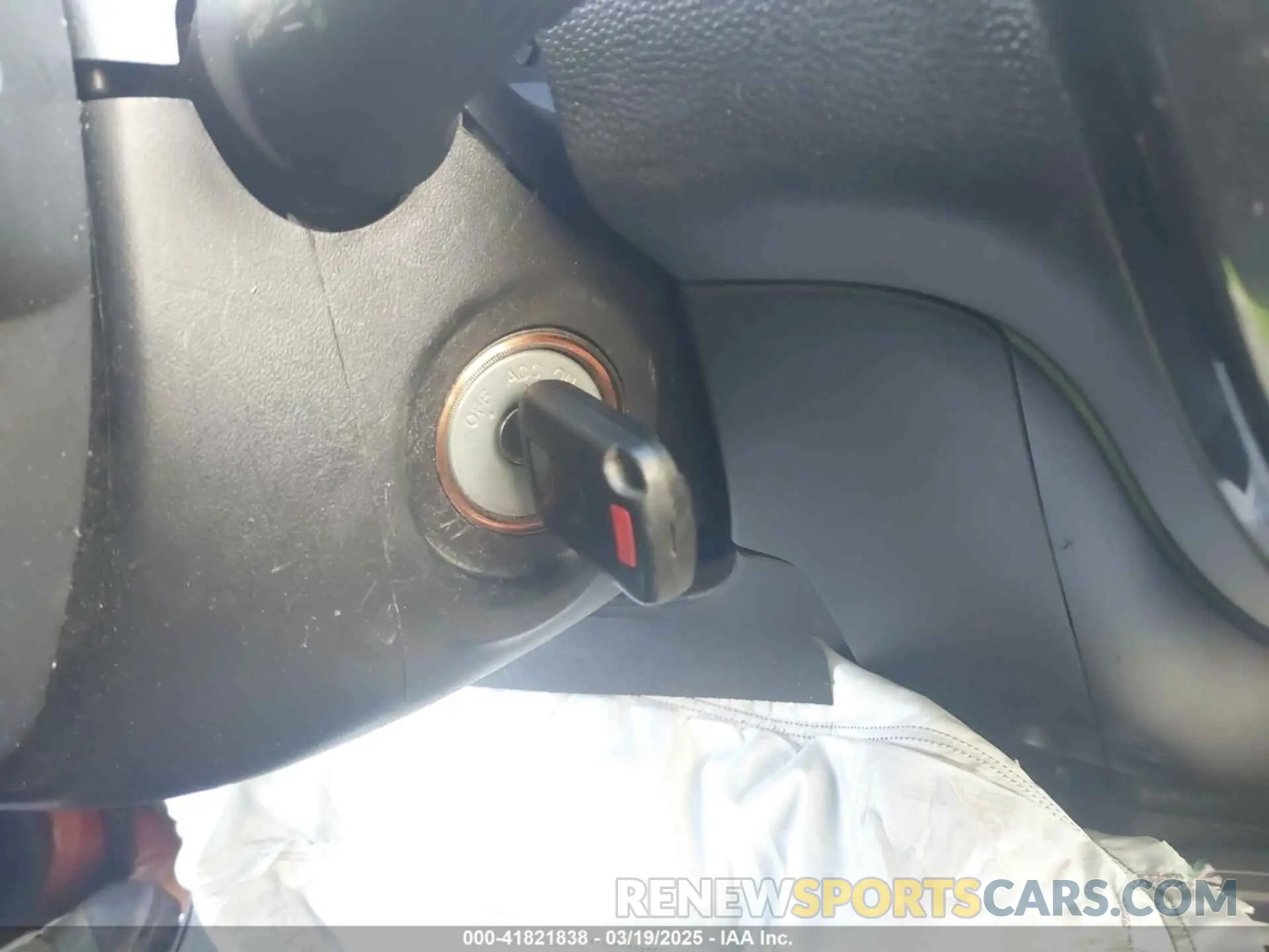 11 fotografías del automóvil dañado ML32A5HJ6KH004920 MITSUBISHI MIRAGE 2019